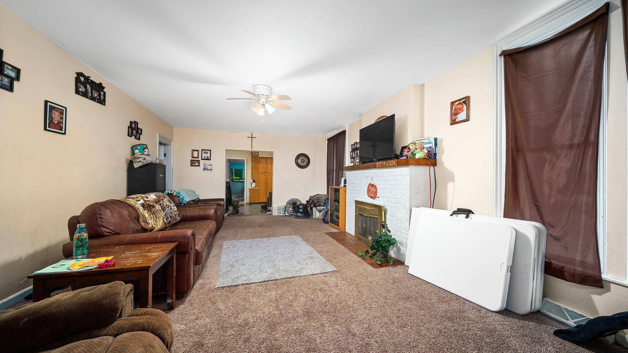 Evart, MI 49631,405 5th Street