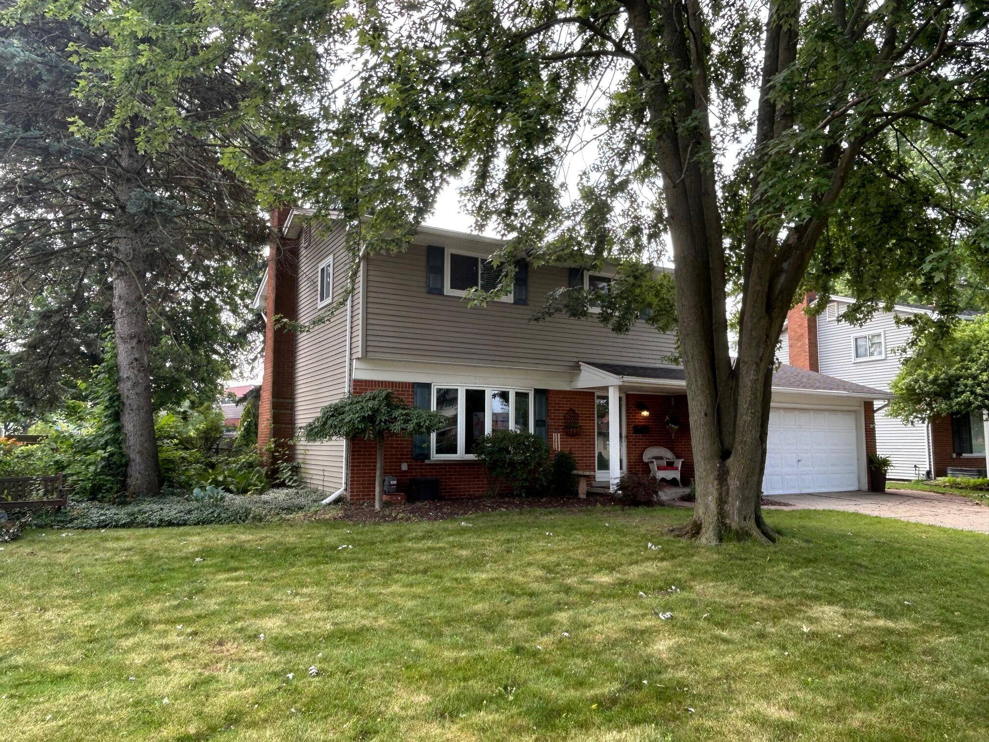 Sterling Heights, MI 48313,40408 Diane Drive