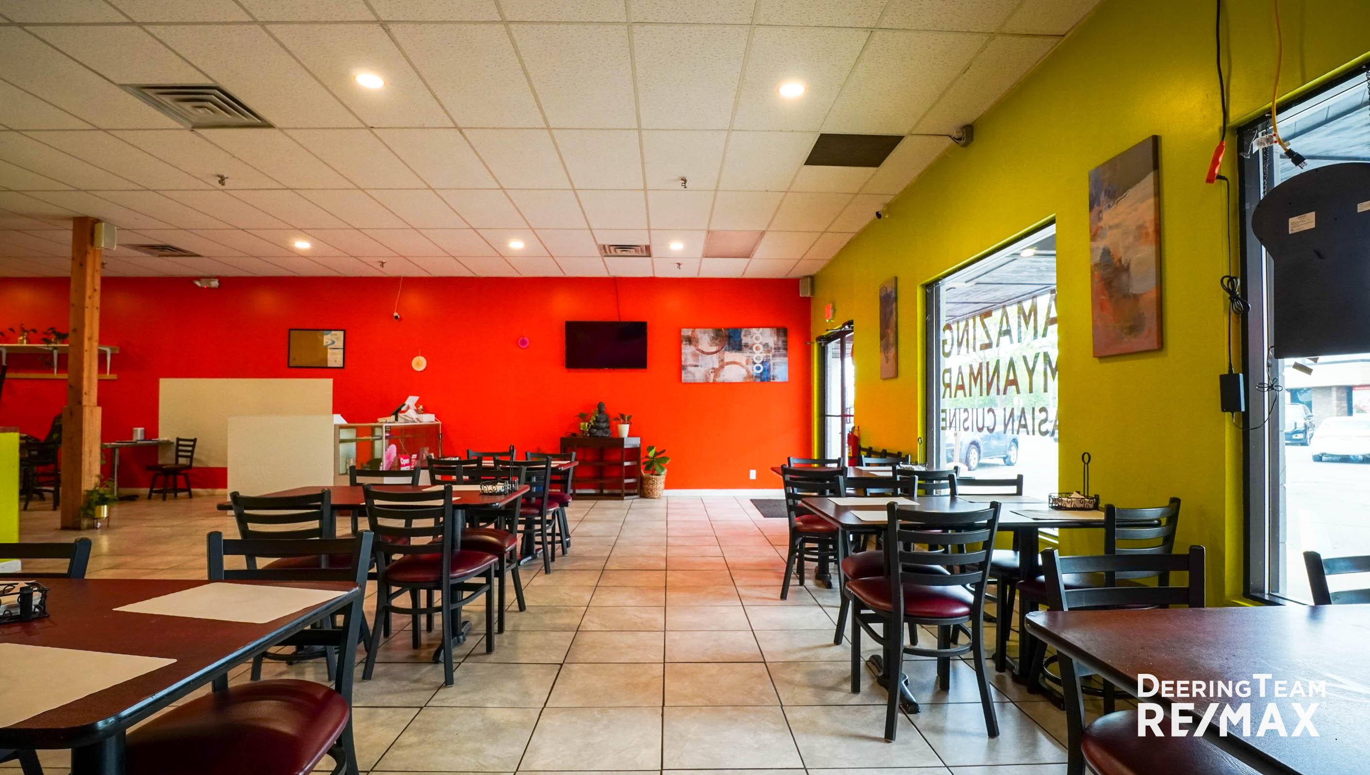 Kentwood, MI 49512,3740 28th St SE Street