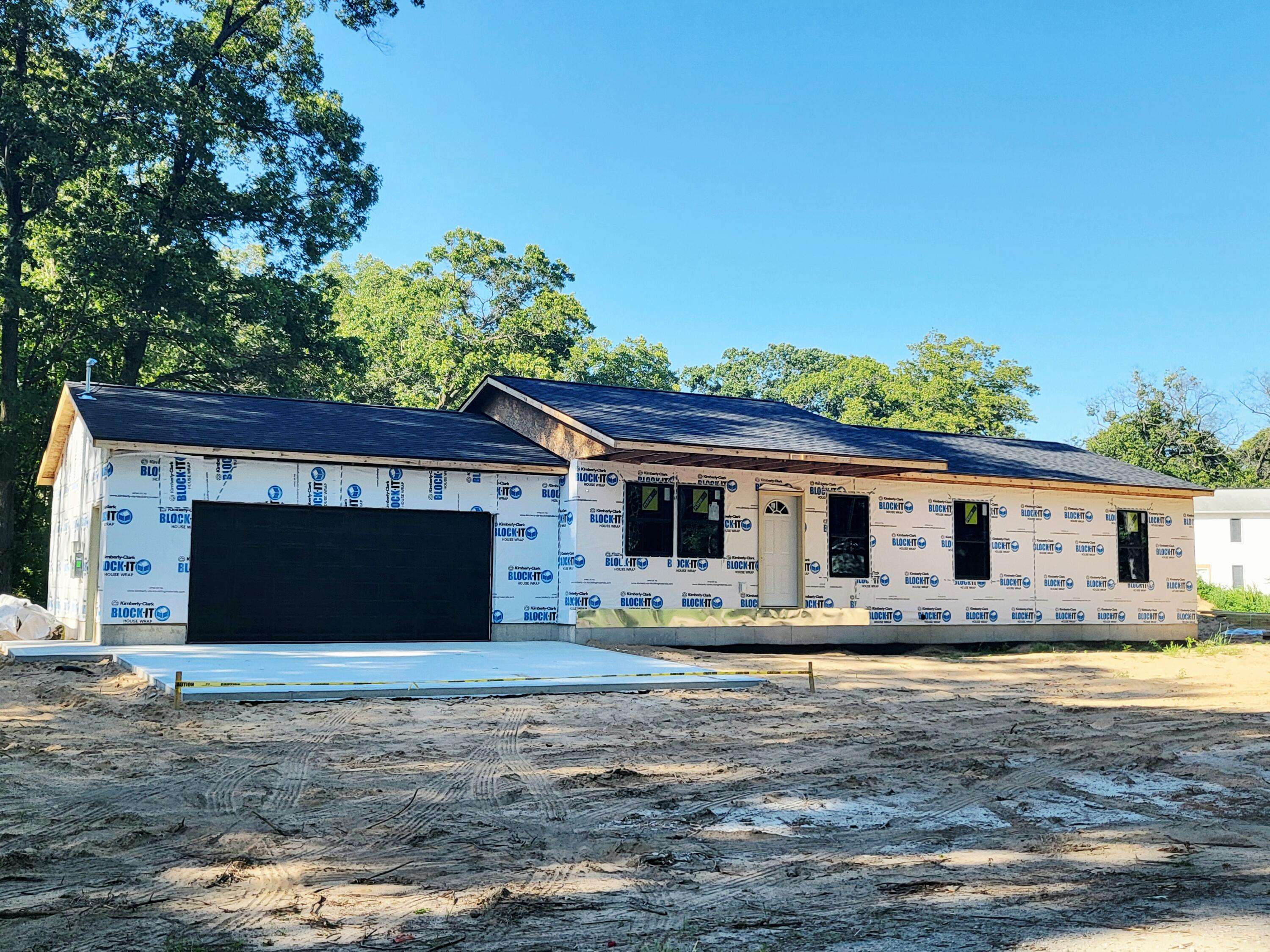 Twin Lake, MI 49457,356 W Ashland Road