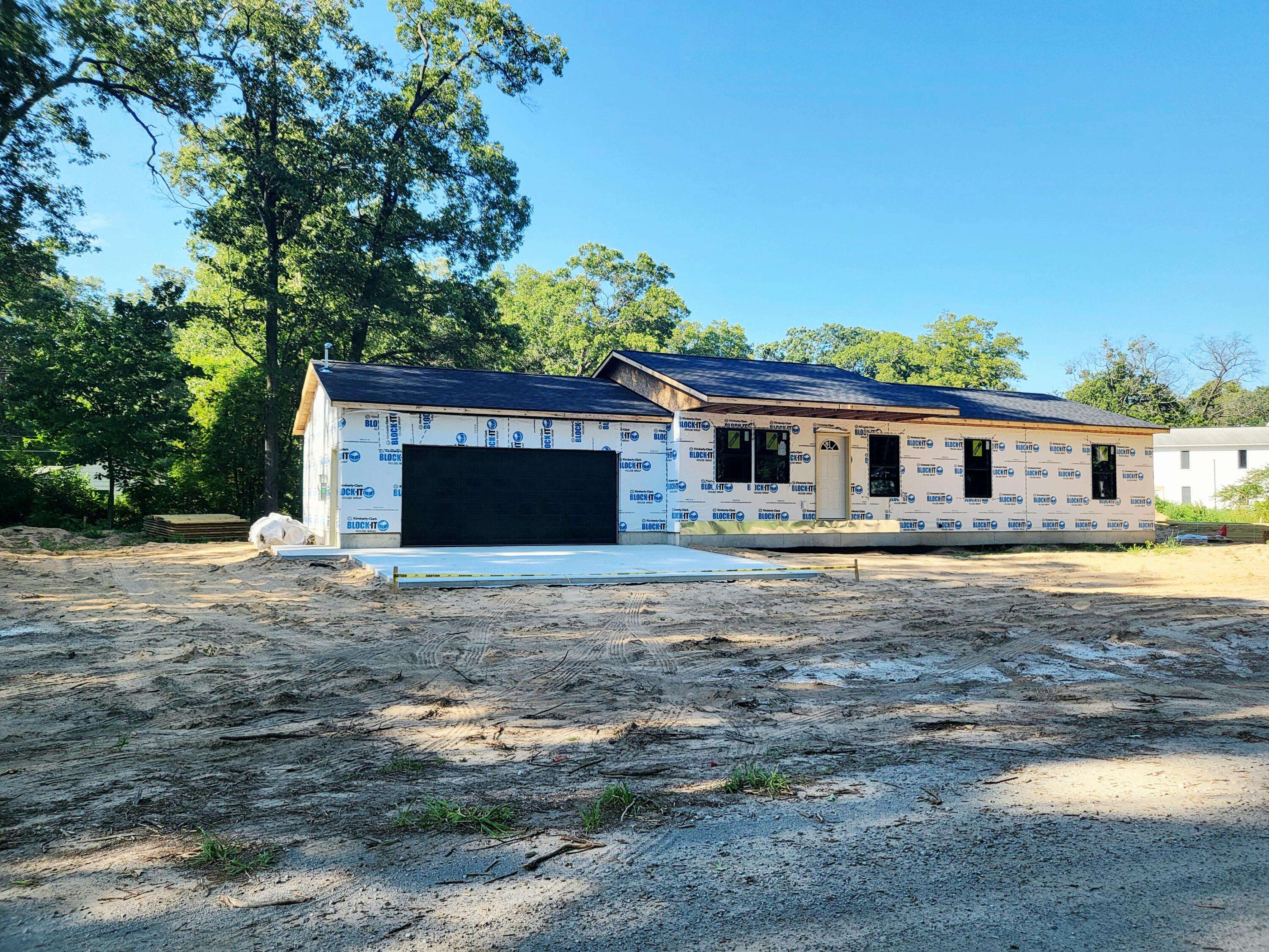 Twin Lake, MI 49457,356 W Ashland Road