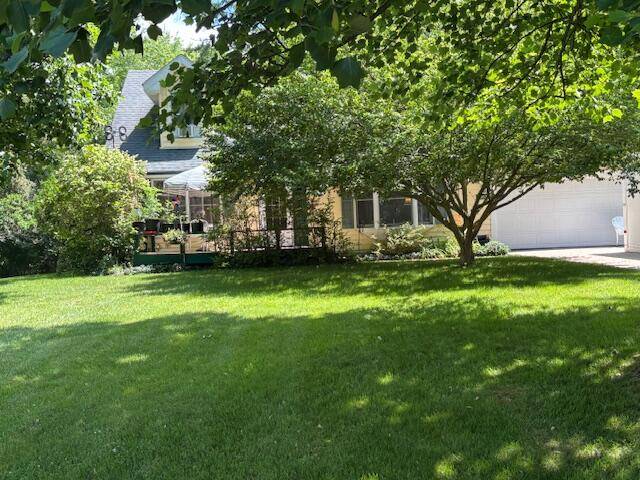 Paw Paw, MI 49079,43618 Carla Drive