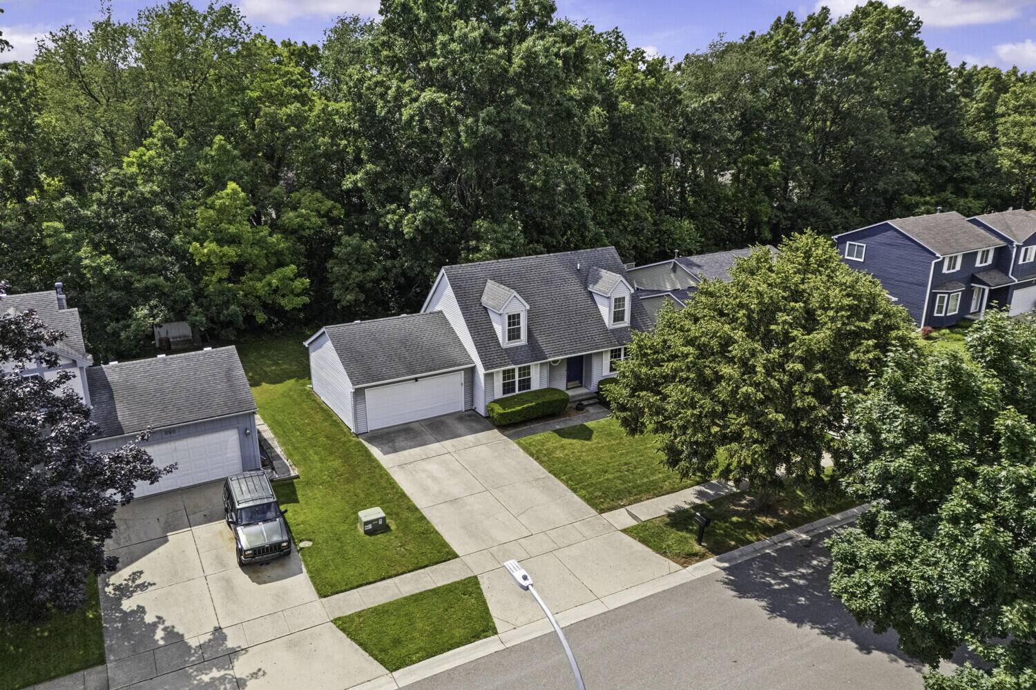 Brighton, MI 48116,894 Alpine Drive