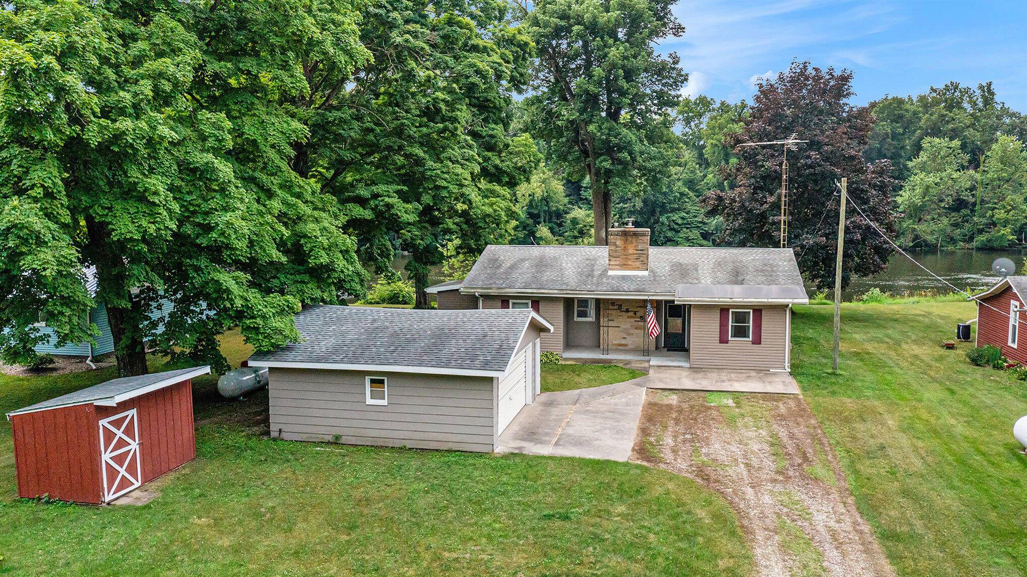 Constantine, MI 49042,66545 Winding River Road