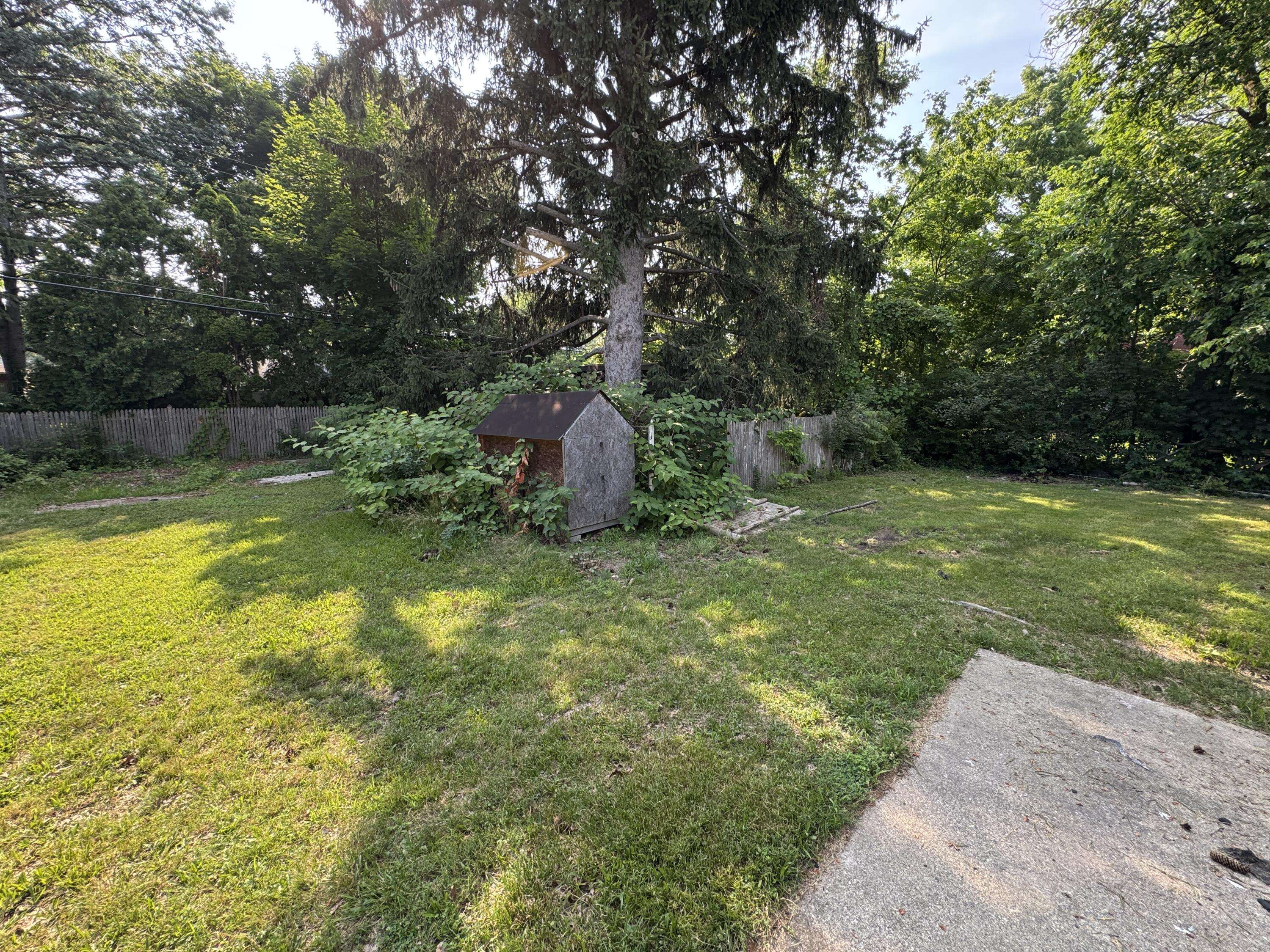Flint, MI 48503,1718 Chelsea Circle