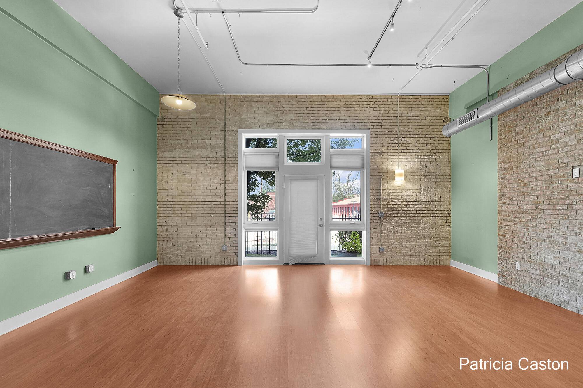 Grand Rapids, MI 49504,600 Broadway NW Avenue #124