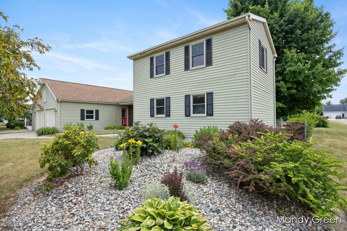 Cedar Springs, MI 49319,366 E Beech Street NE