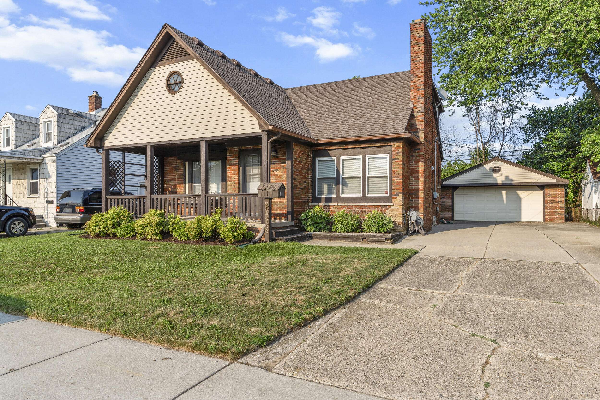 Eastpointe, MI 48021,22358 Firwood Avenue