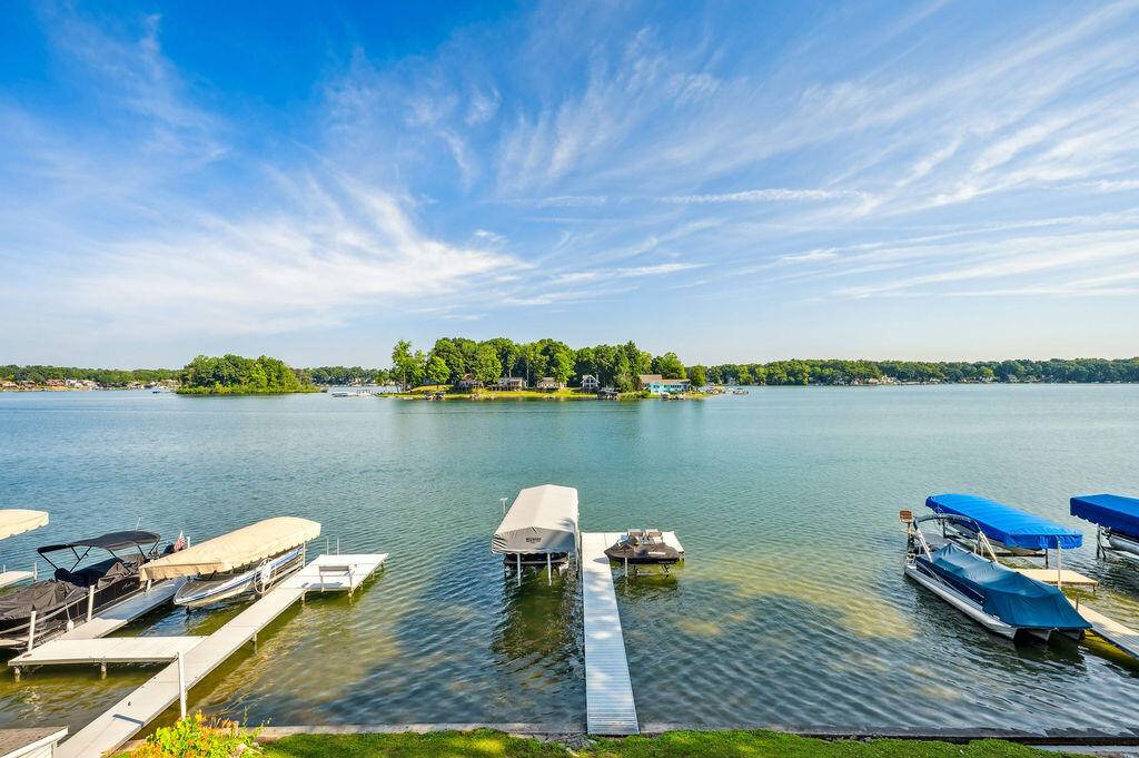 Dowagiac, MI 49047,31326 Curran Beach Road