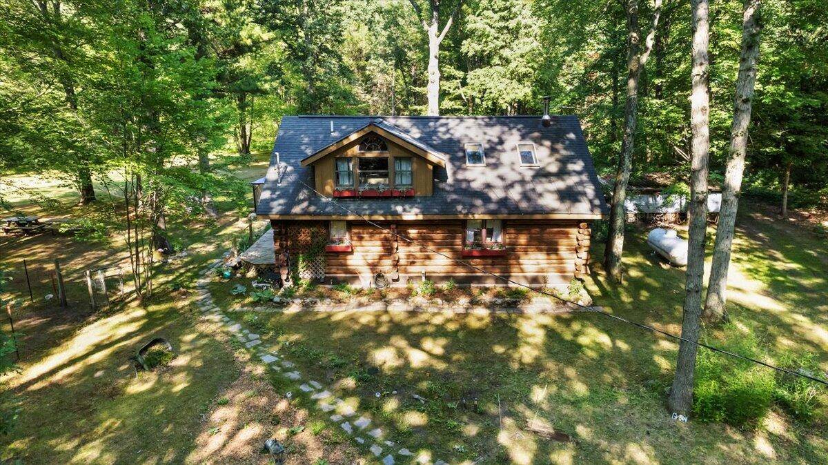 Montague, MI 49437,11332 Henderson Road