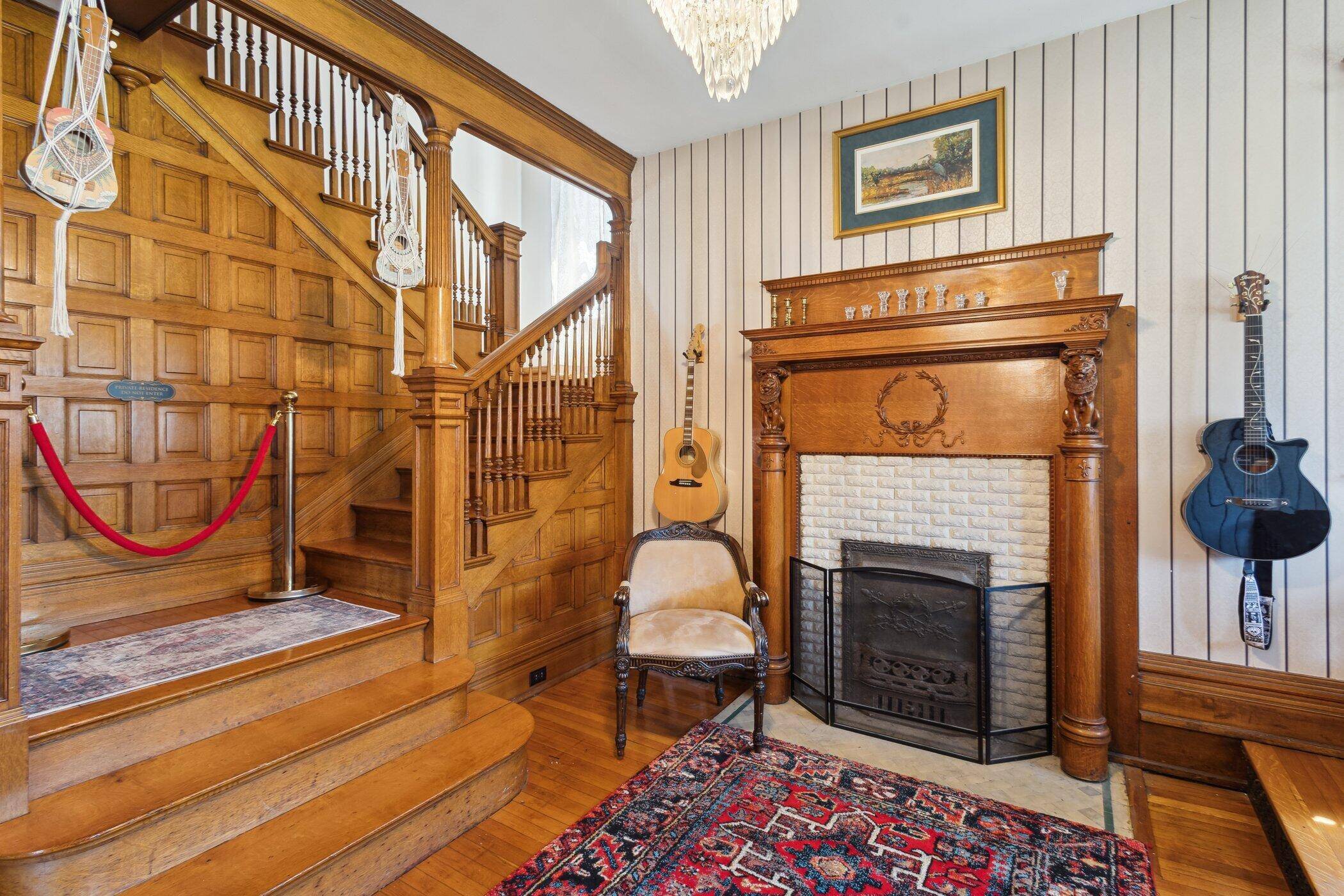 Marshall, MI 49068,501 E Michigan Avenue