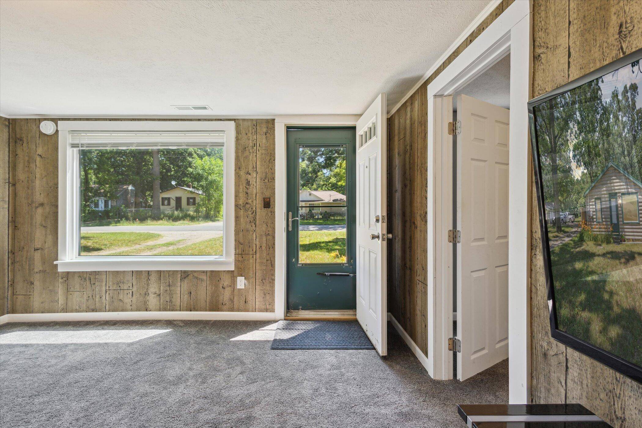 Muskegon, MI 49444,3049 Kooi Street