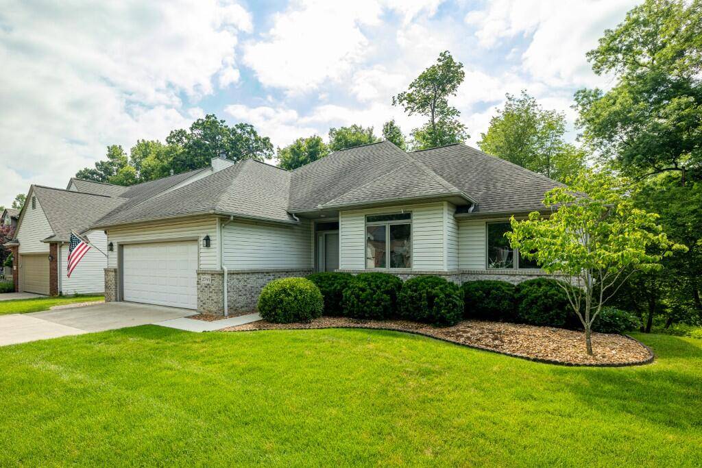 Saline, MI 48176,2791 Hawthorne Way #96