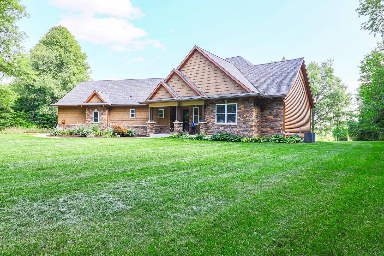 Alto, MI 49302,9434 84th SE Street