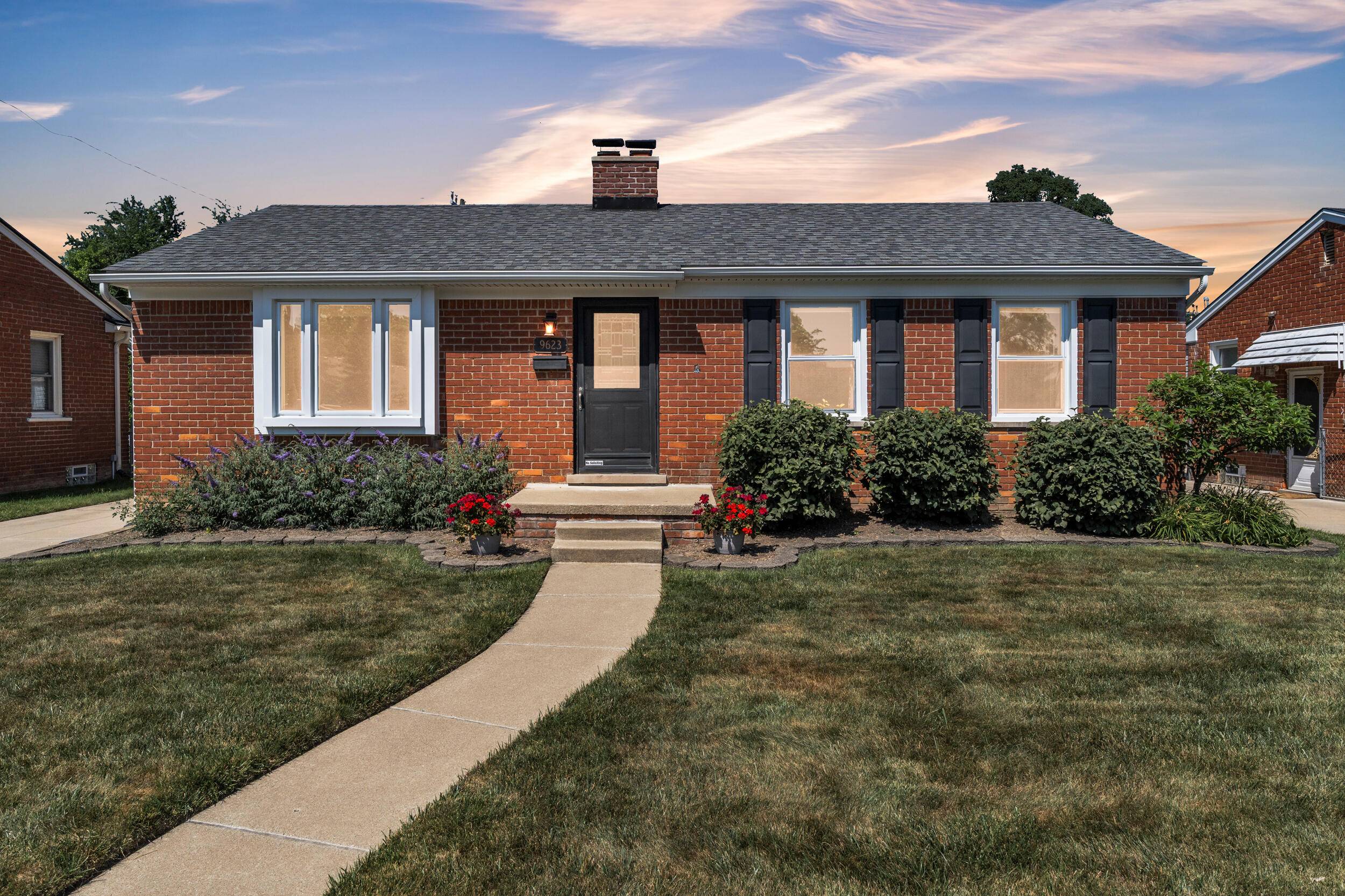 Livonia, MI 48150,9623 Fairfield Street