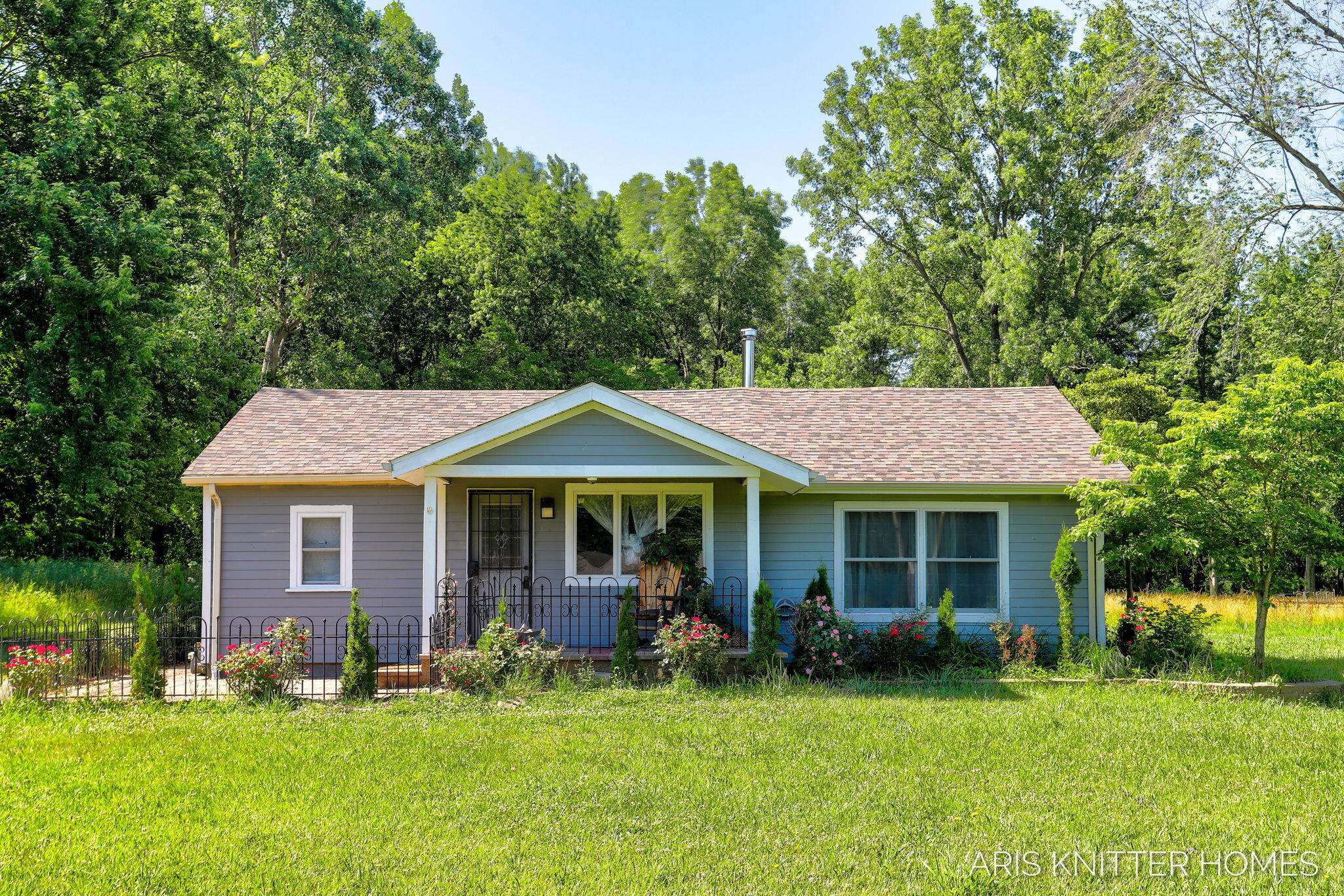 South Haven, MI 49090,74213 10th Avenue
