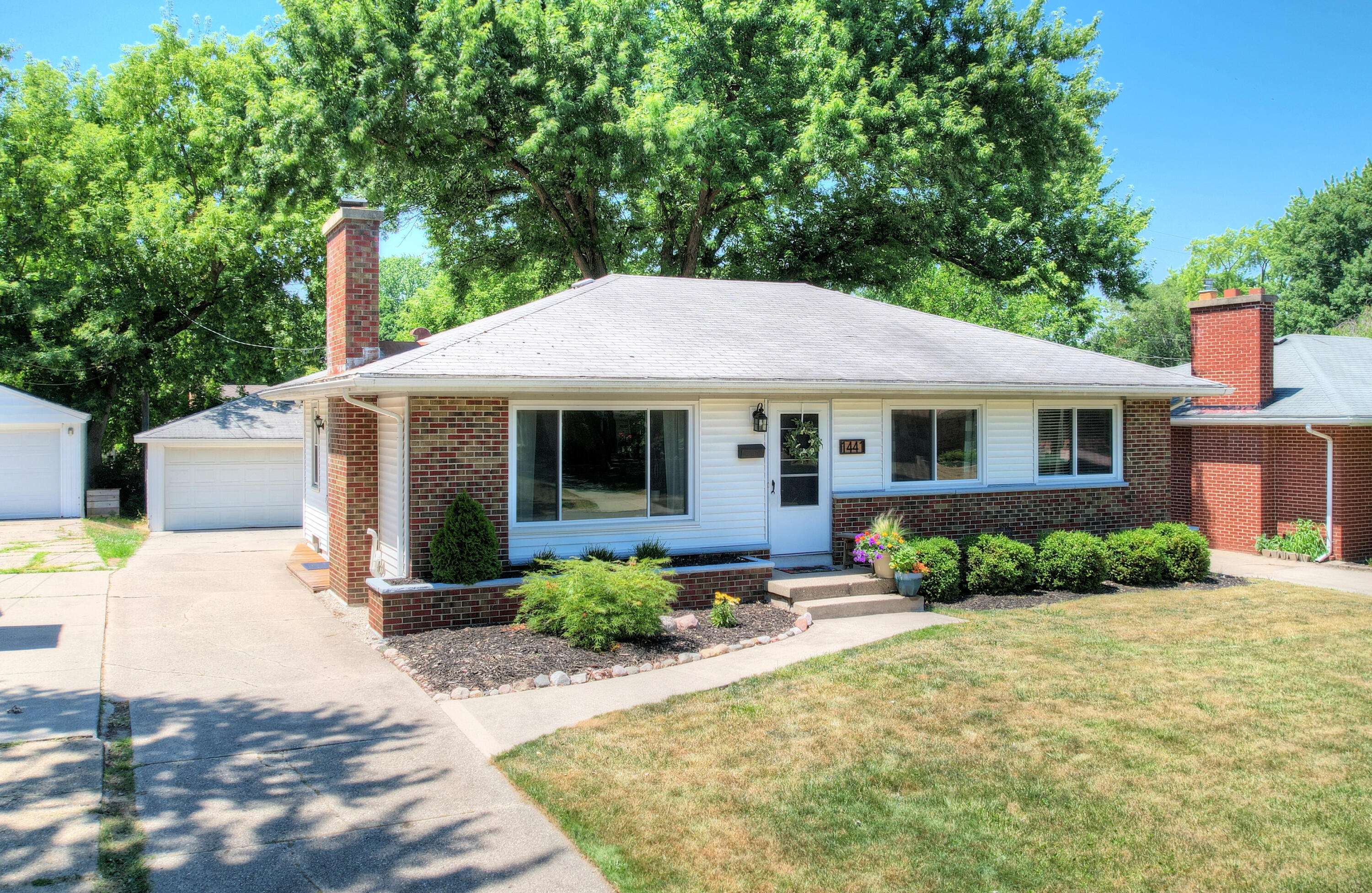 Grand Rapids, MI 49505,1441 Lewison NE Avenue