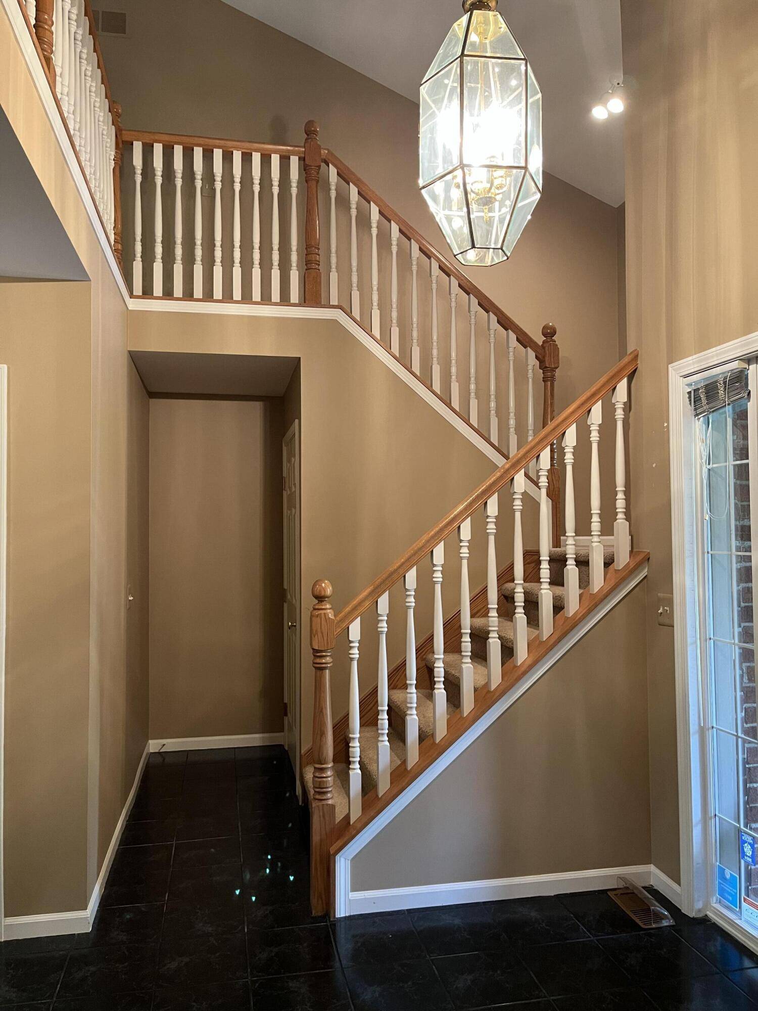 Novi, MI 48377,28717 Quarry Court