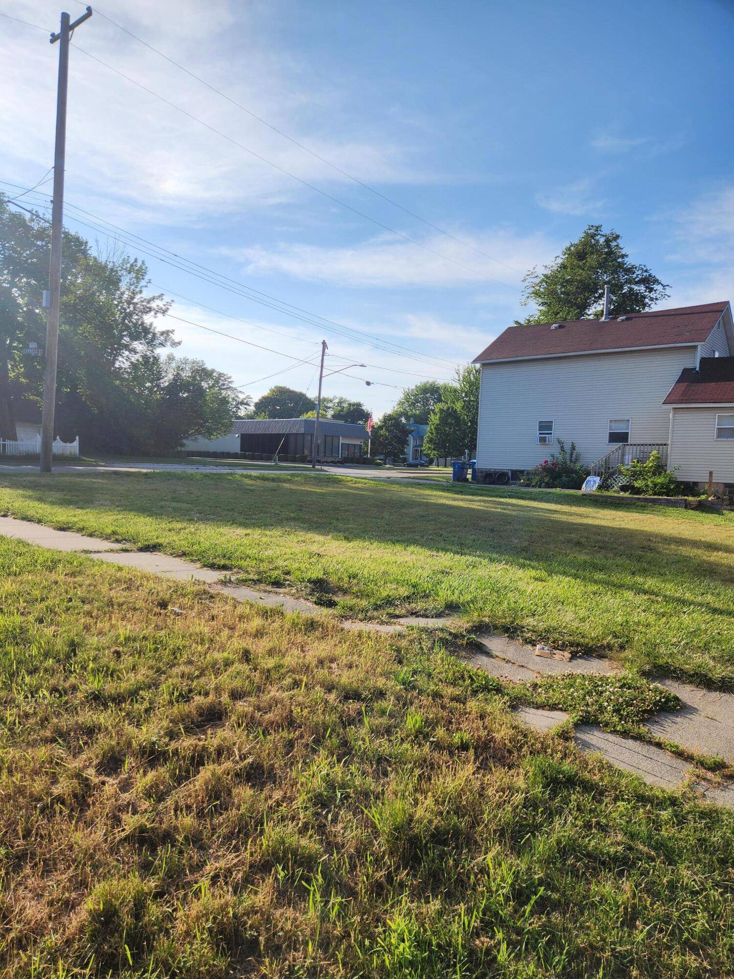 Manistee, MI 49660,315 Cypress Street
