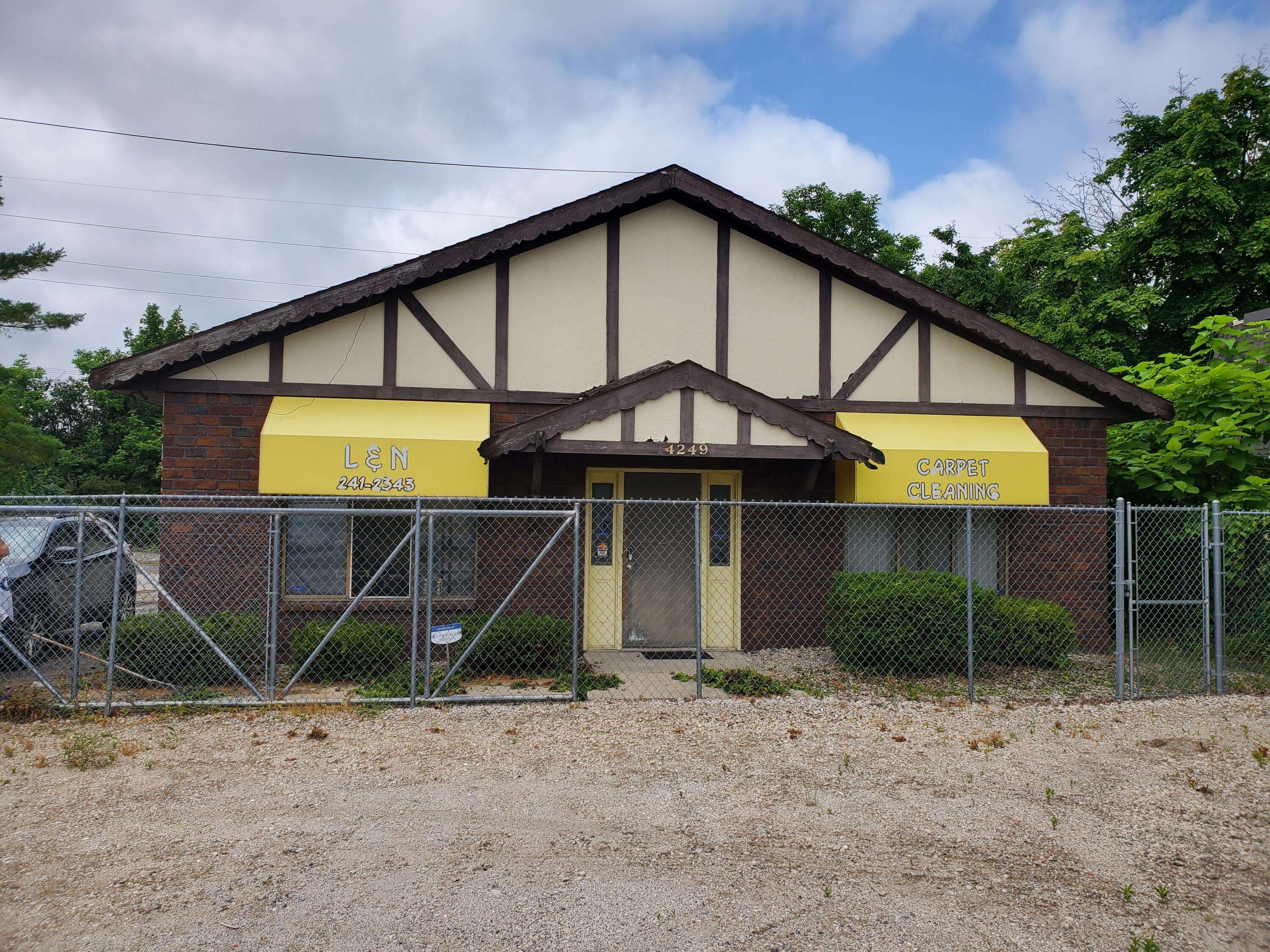 Grand Rapids, MI 49508,4249 Oak Park SE Drive