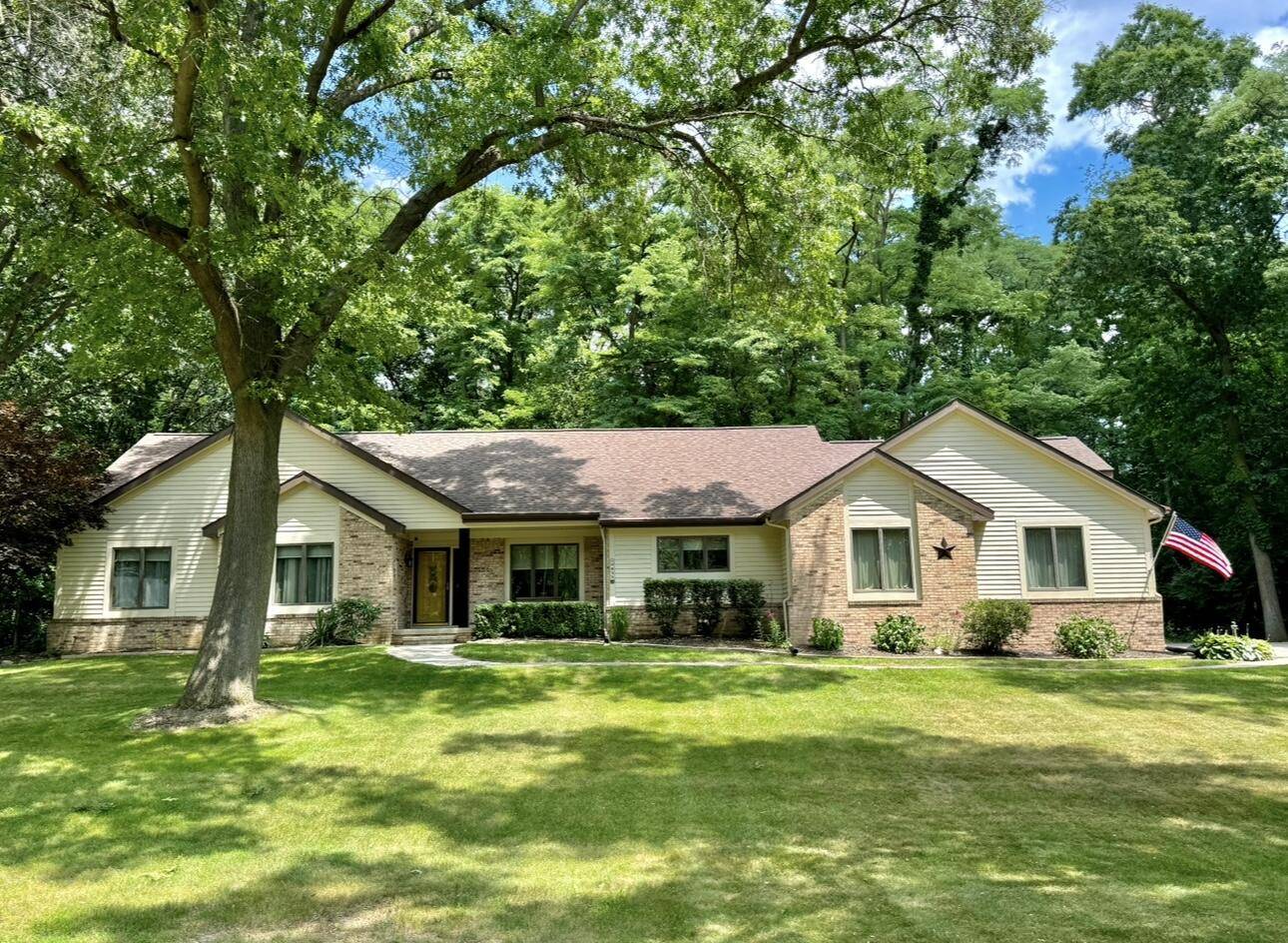 Milan, MI 48160,9855 Nabozny Drive