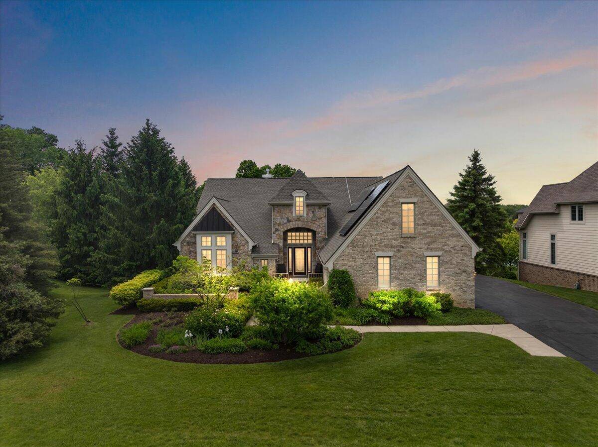 Ann Arbor, MI 48103,998 Eagle Avenue
