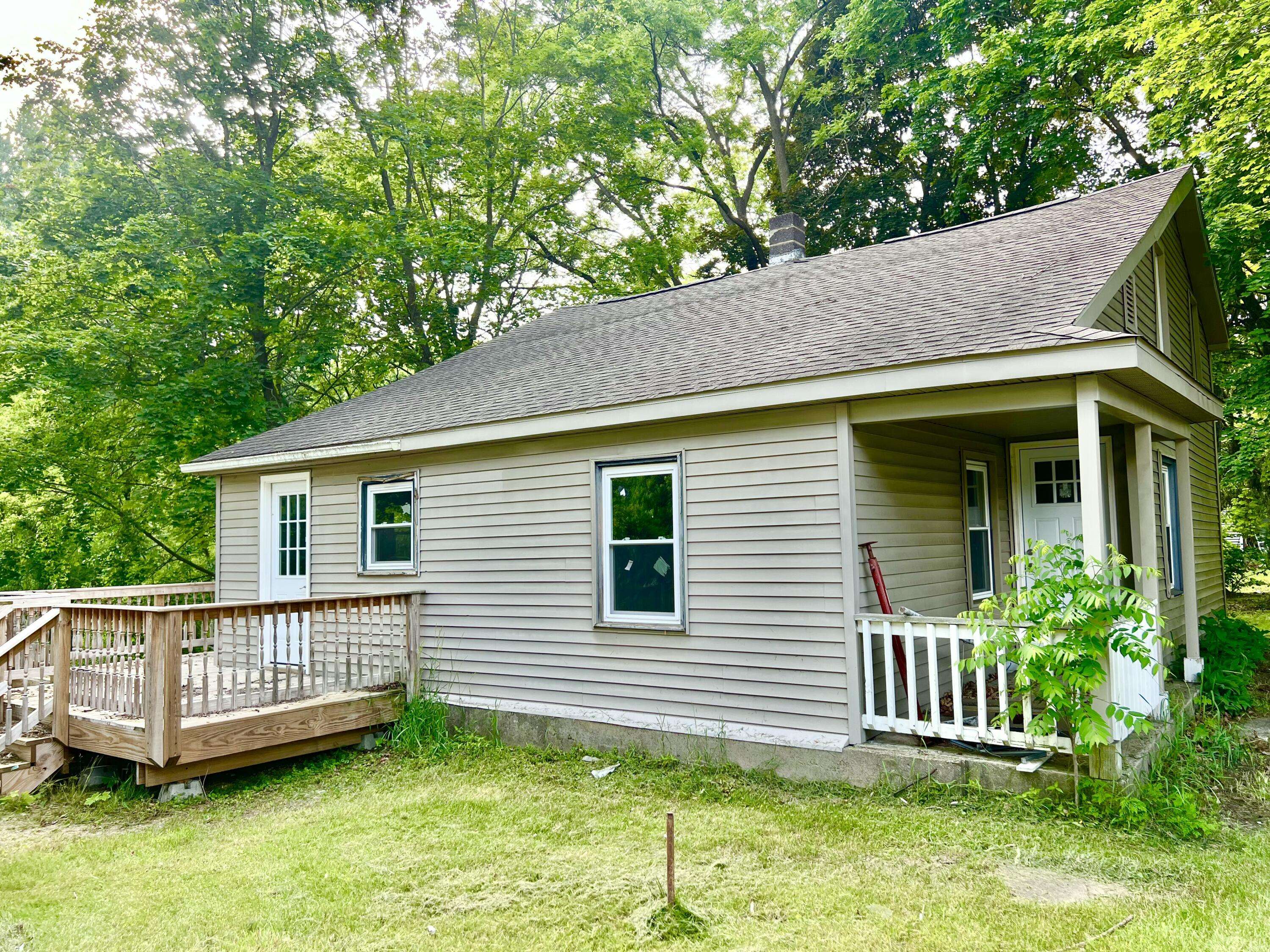 Jonesville, MI 49250,10500 Moscow Road