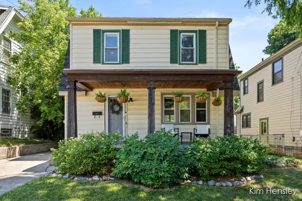 Grand Rapids, MI 49503,44 Auburn NE Avenue