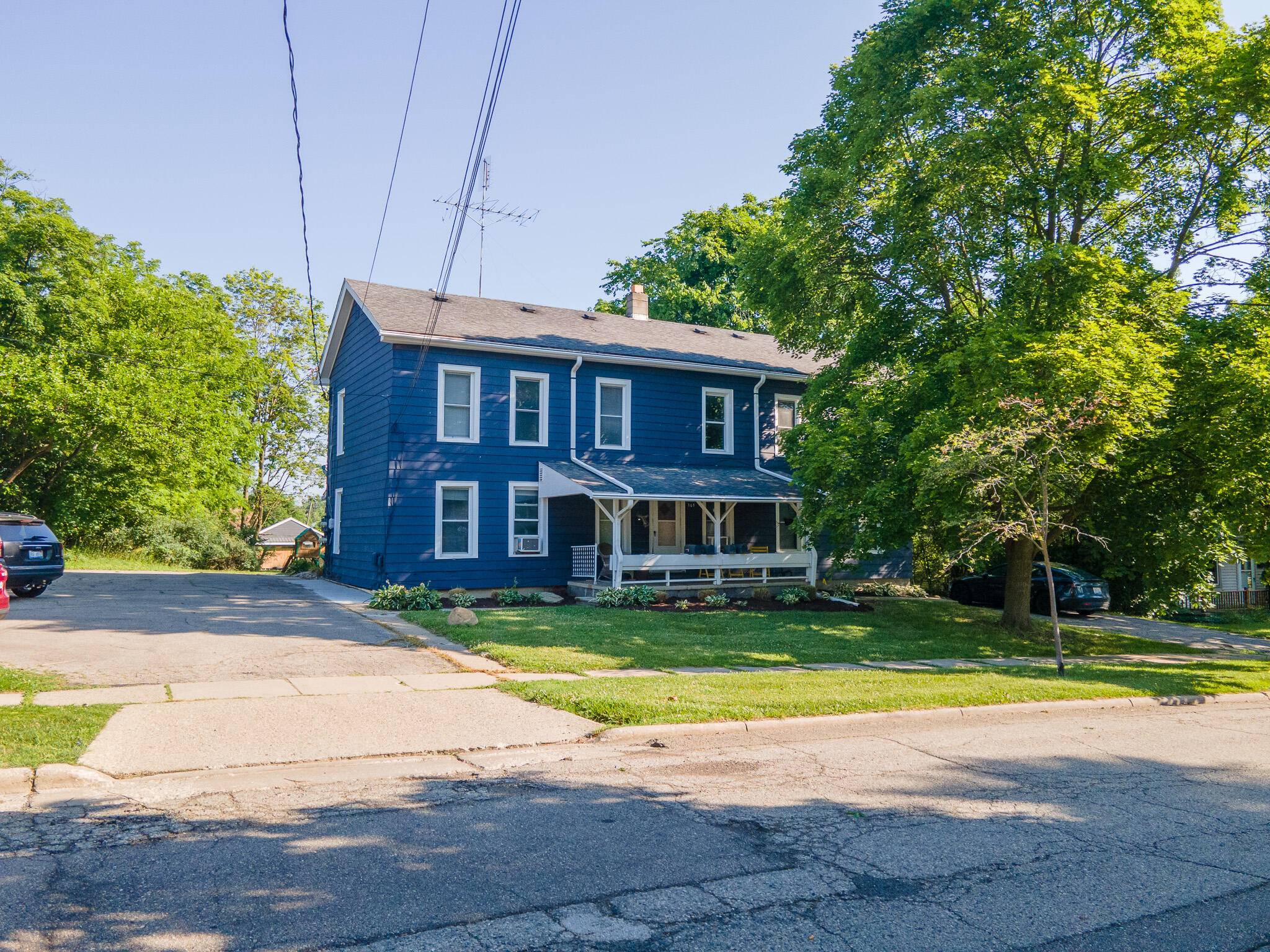 Saline, MI 48176,101 E McKay Street