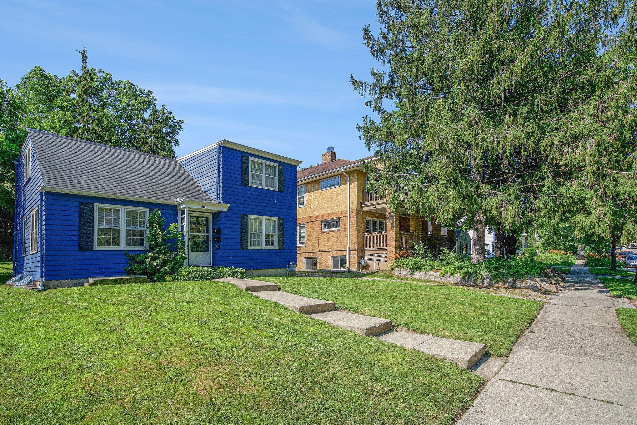 Ann Arbor, MI 48103,309 W Hoover Avenue