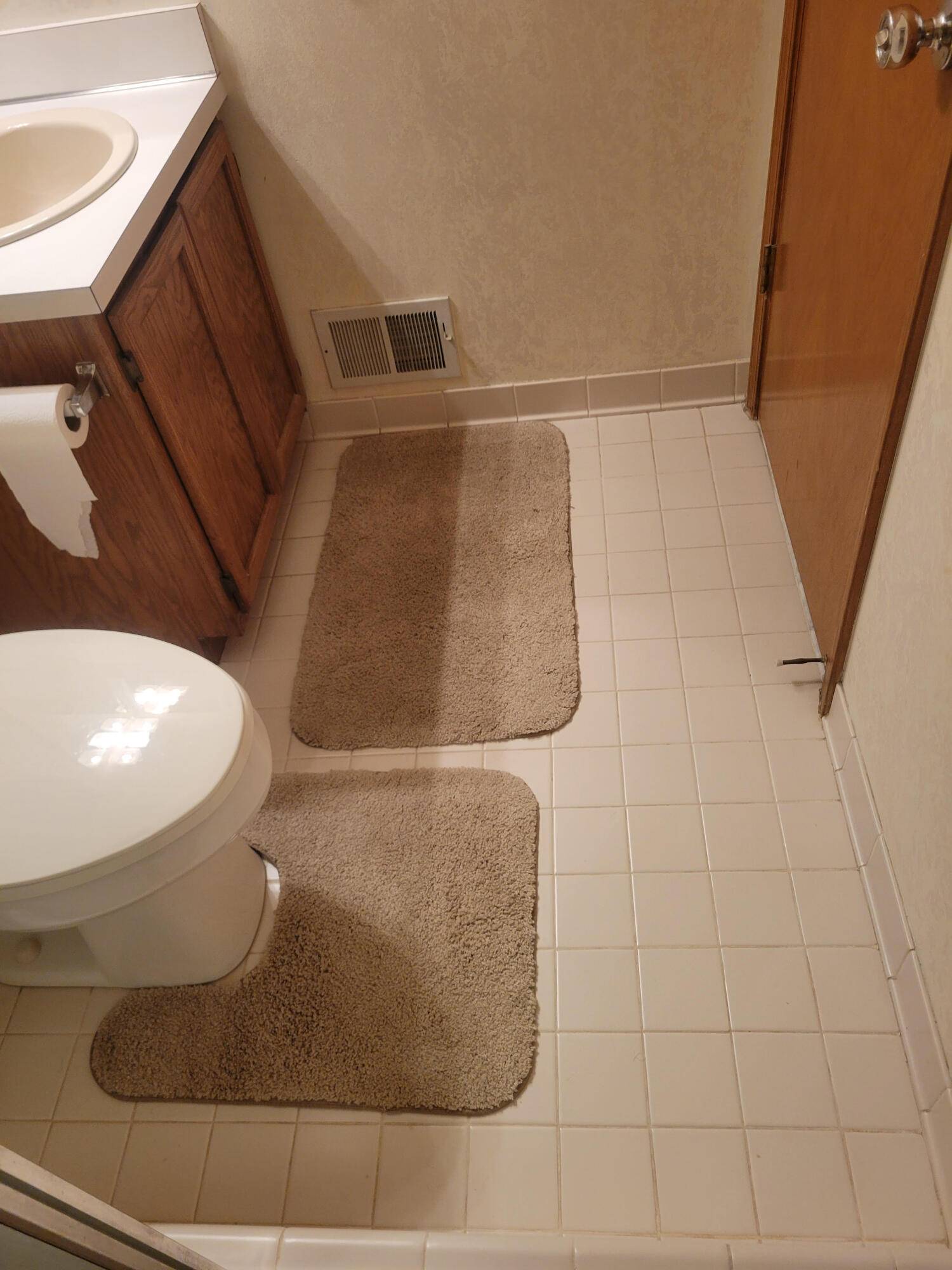 Macomb, MI 48044,15430 Windmill Drive