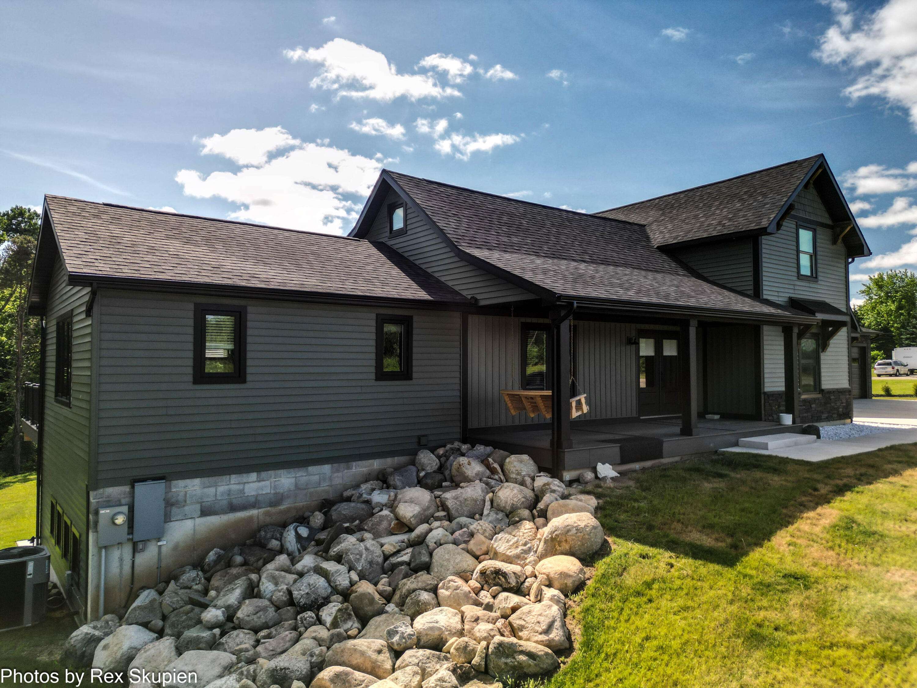 Kent City, MI 49330,17090 Kenowa Avenue