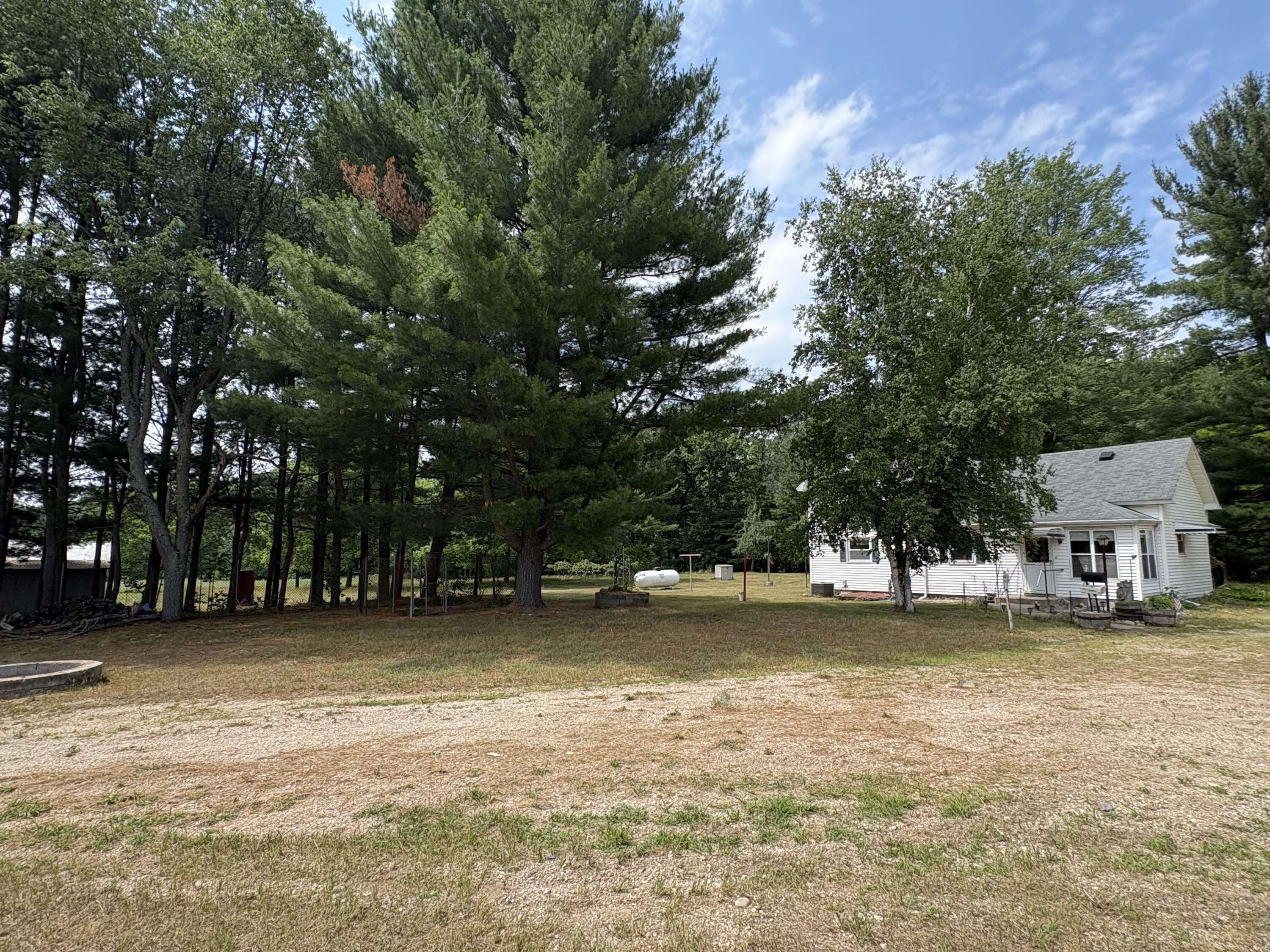 Morley, MI 49336,22347 5 Mile Road