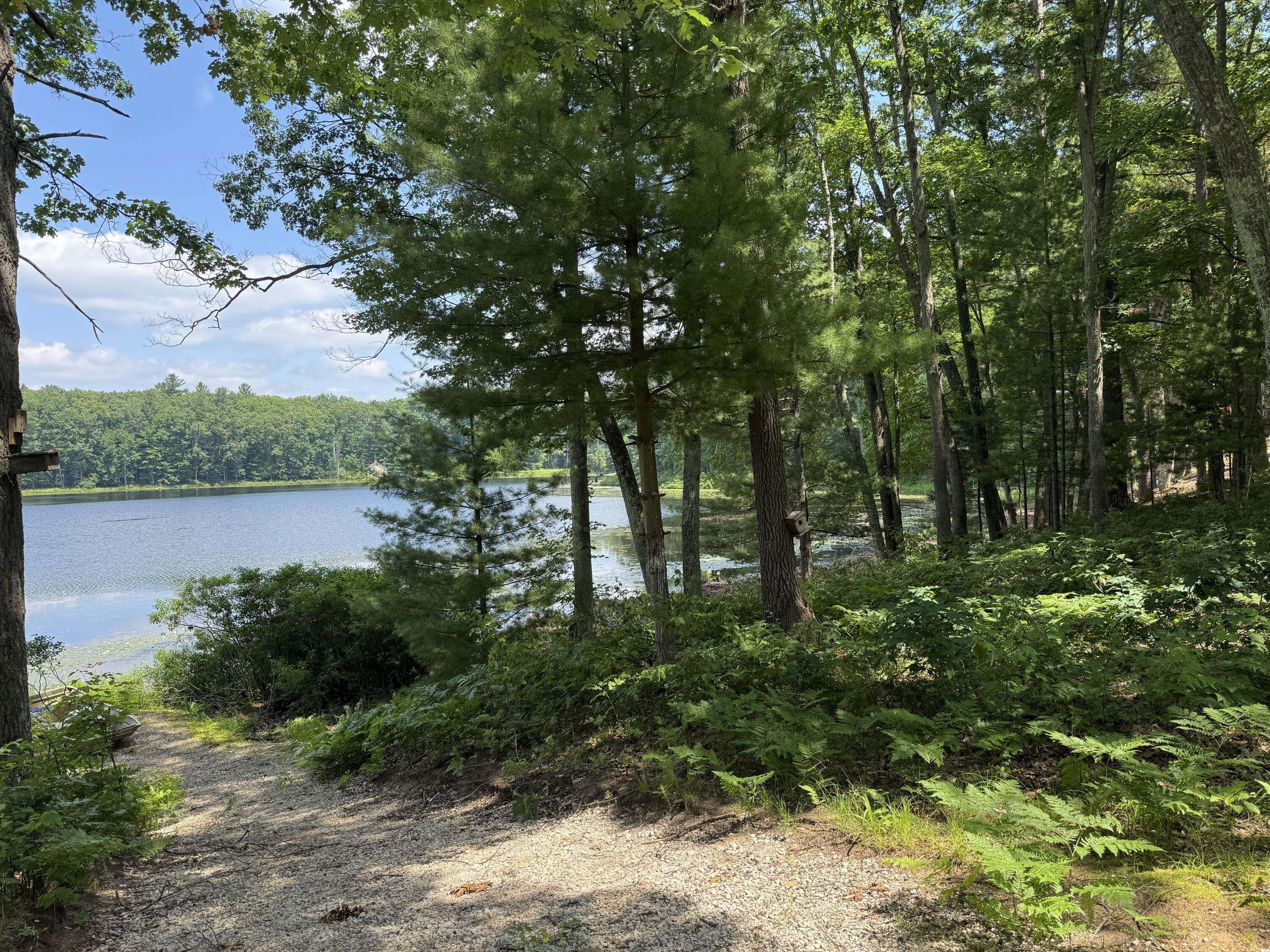 Wellston, MI 49689,17924 Round Lake Road