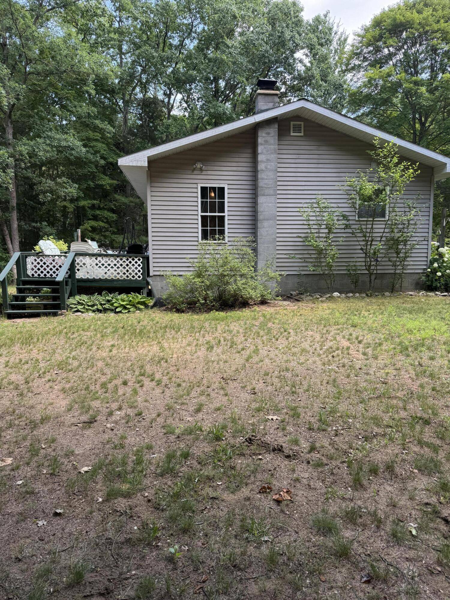Wellston, MI 49689,17924 Round Lake Road