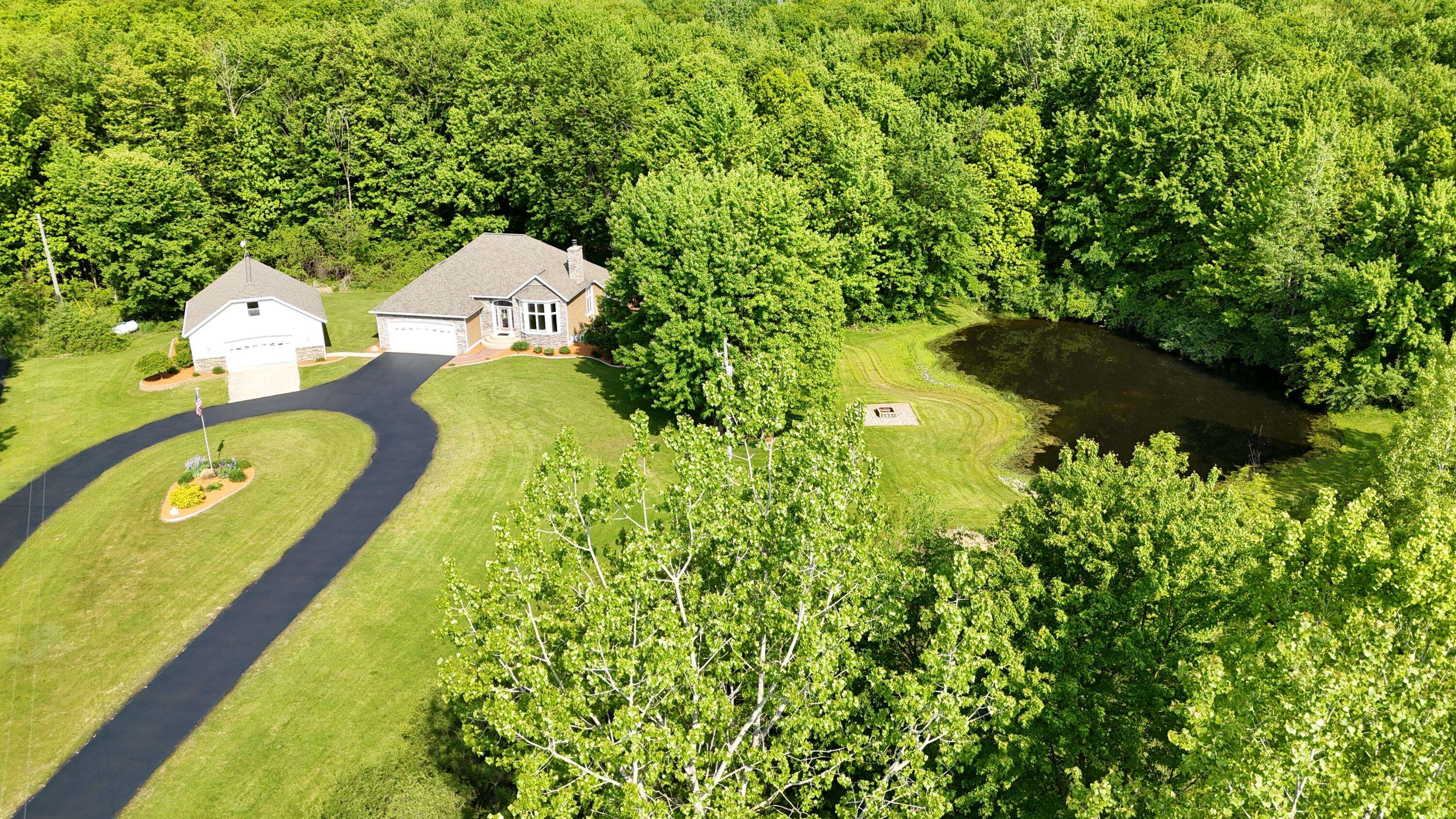 Cedar Springs, MI 49319,13025 Shaner NE Avenue