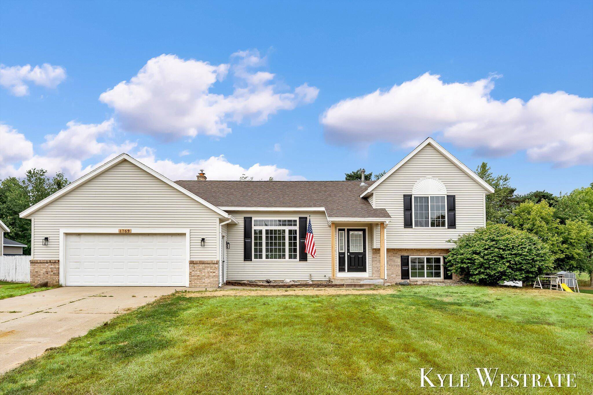 Dorr, MI 49323,1769 Cuper Avenue