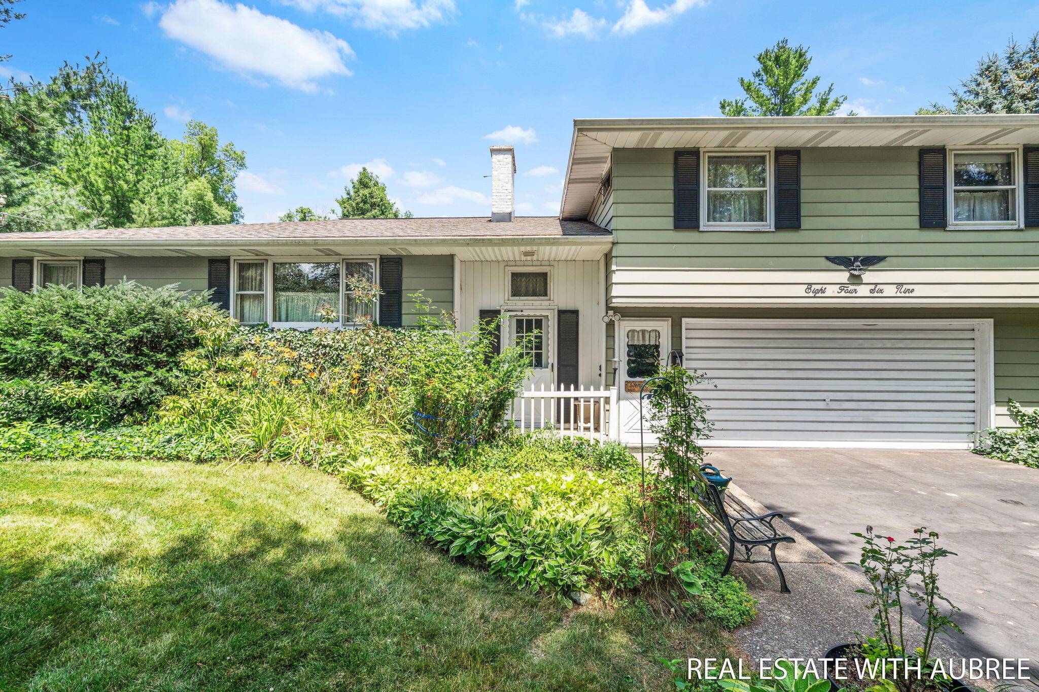 Zeeland, MI 49464,8469 Whispering Pines Court