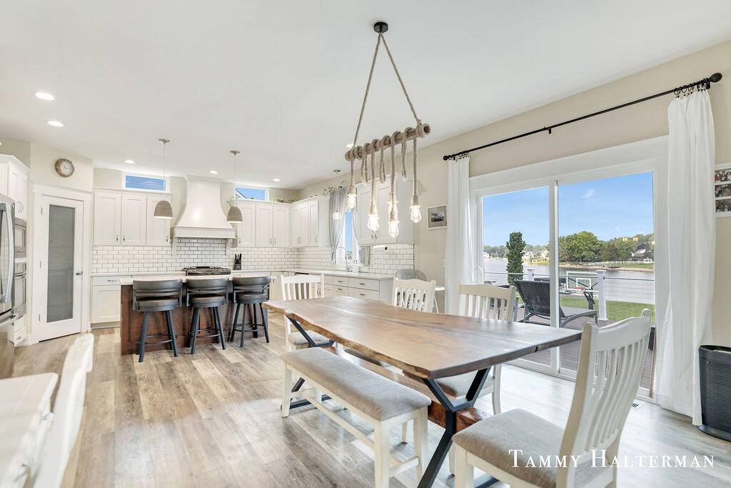 Hudsonville, MI 49426,6129 W Bay Court