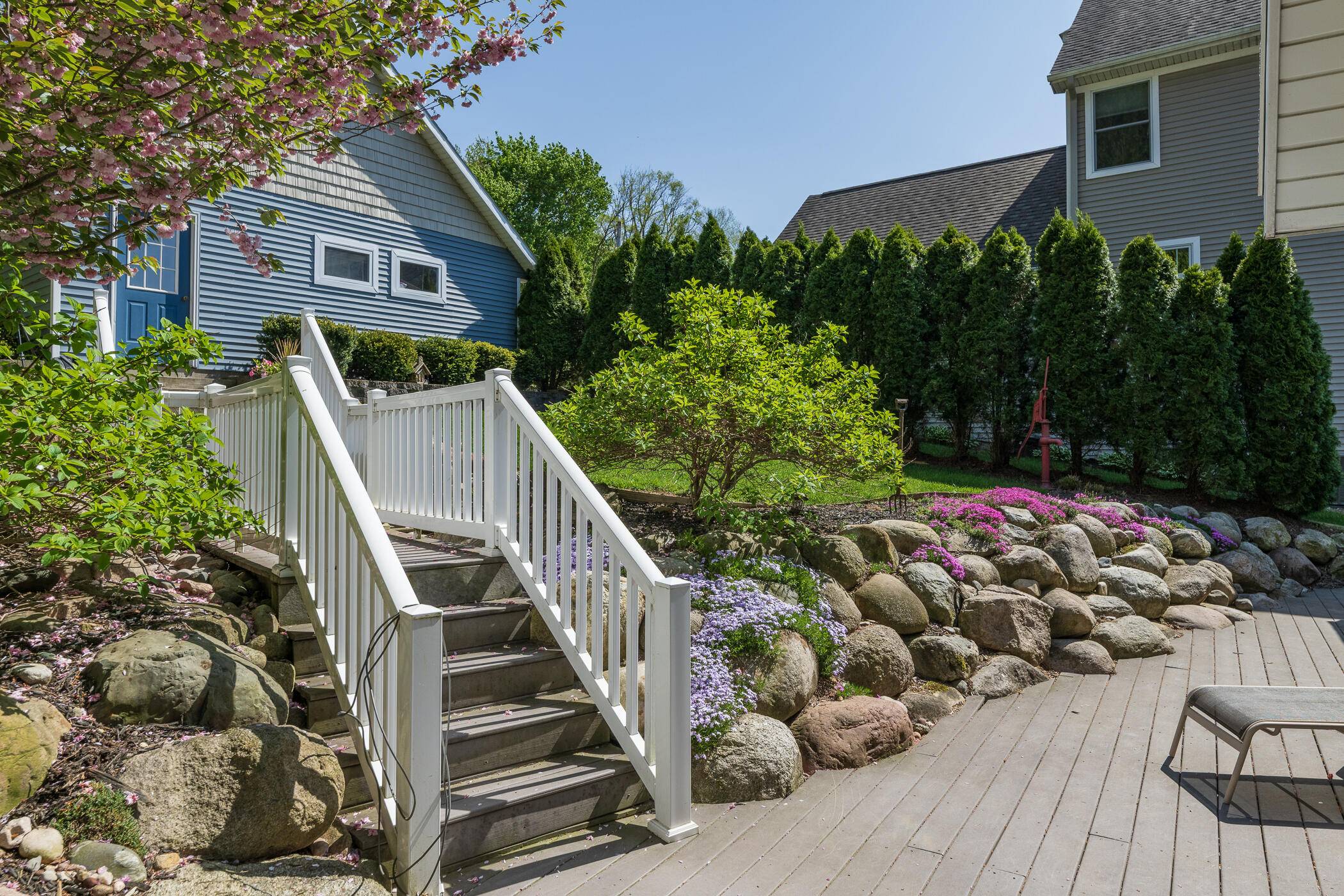 Kalamazoo, MI 49009,1401 E Crooked Lake Drive