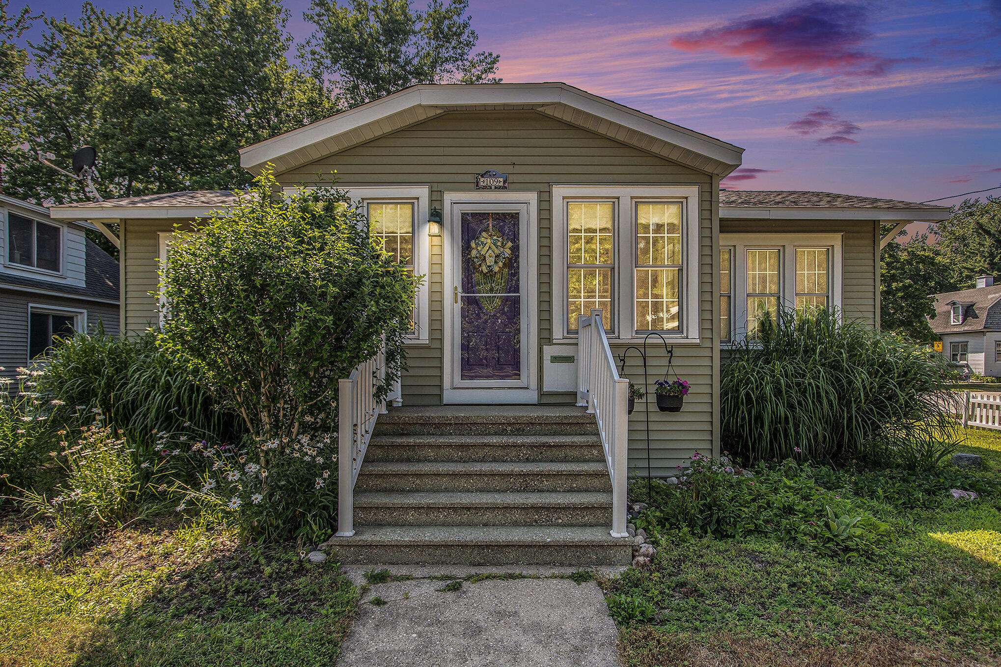 Ludington, MI 49431,109 N Staffon Street