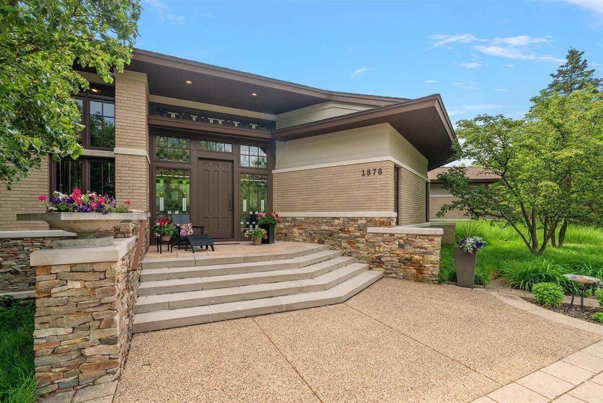 Grand Rapids, MI 49546,1878 Watermark SE Drive