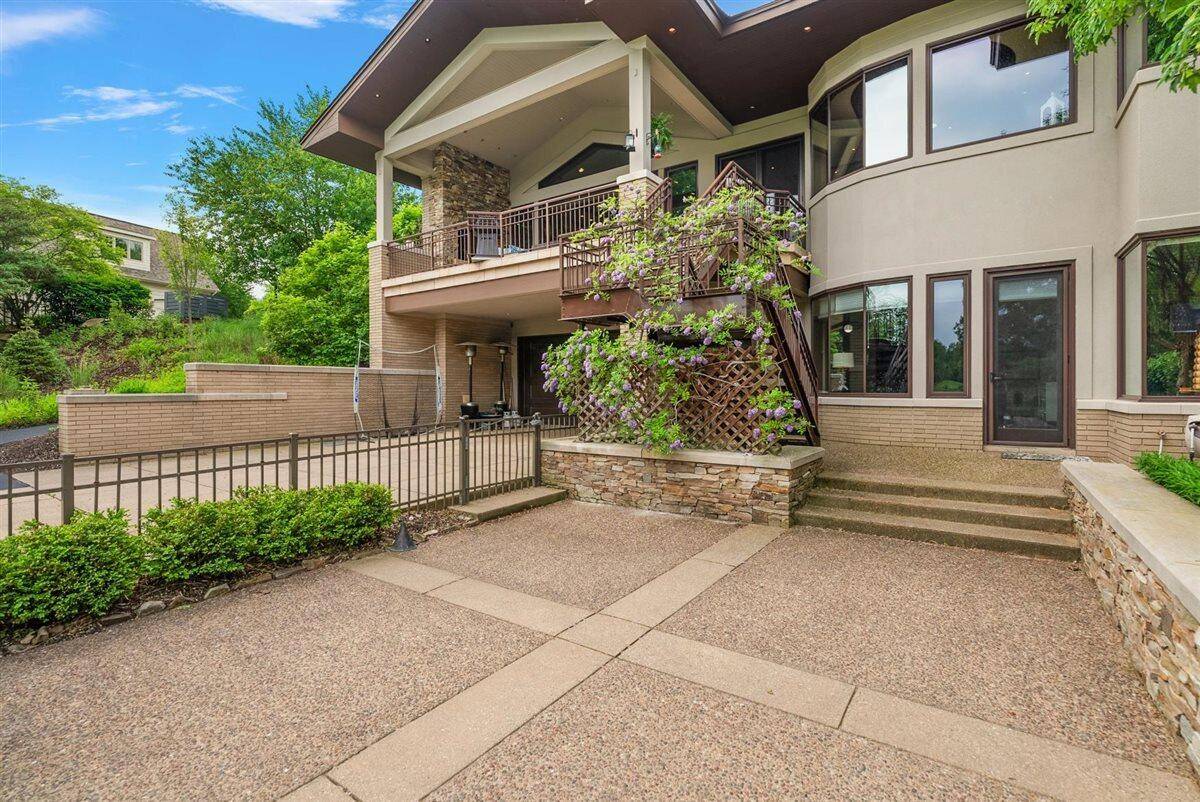 Grand Rapids, MI 49546,1878 Watermark SE Drive