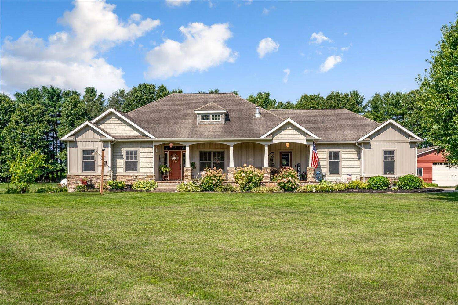 Kalamazoo, MI 49009,952 S 2nd Street