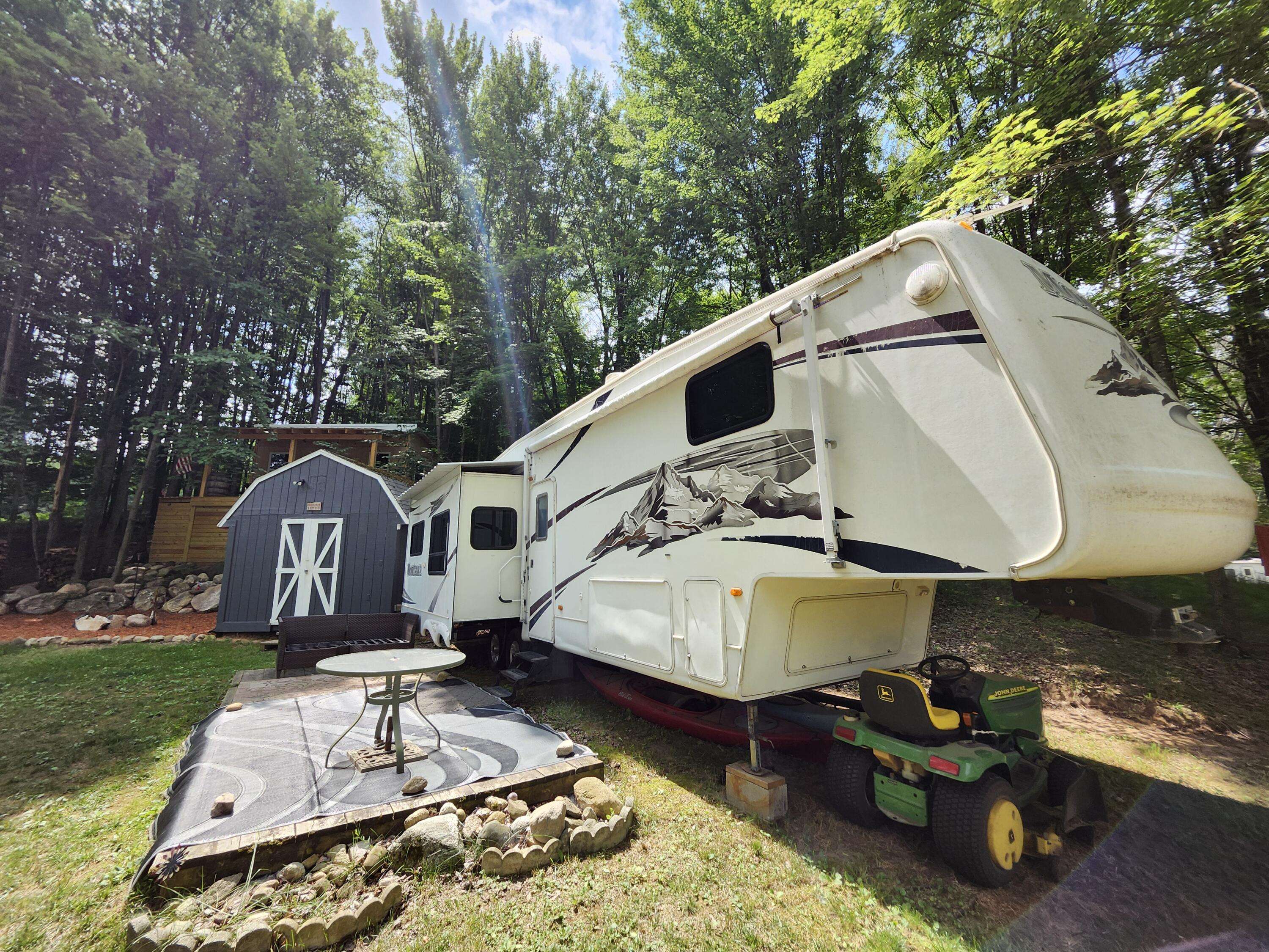 Custer, MI 49405,4993 E Wetland Trail #293