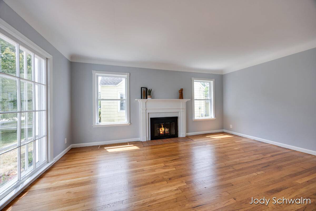 Grand Rapids, MI 49504,1713 Widdicomb NW Avenue