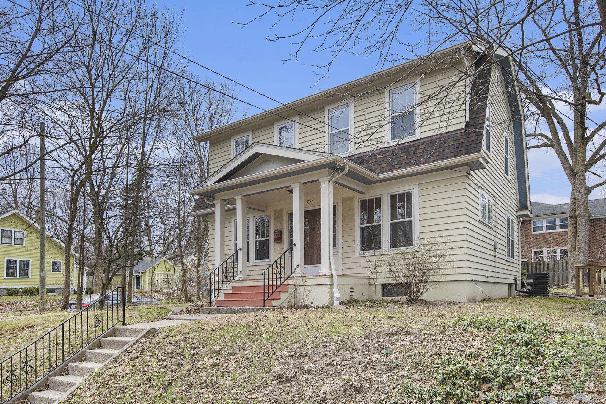 Ann Arbor, MI 48103,624 Fifth Street