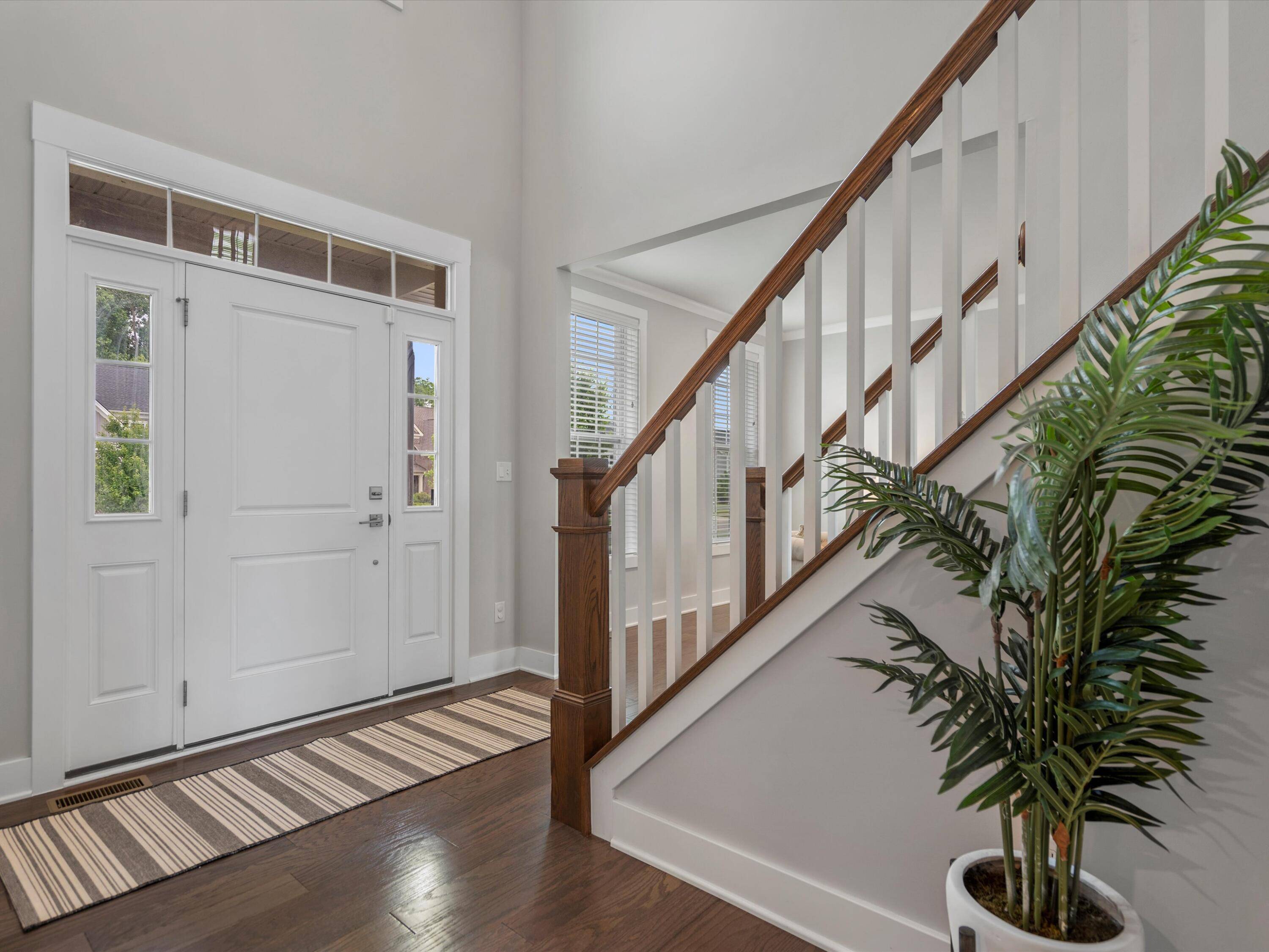 Ann Arbor, MI 48103,406 Pineway Drive