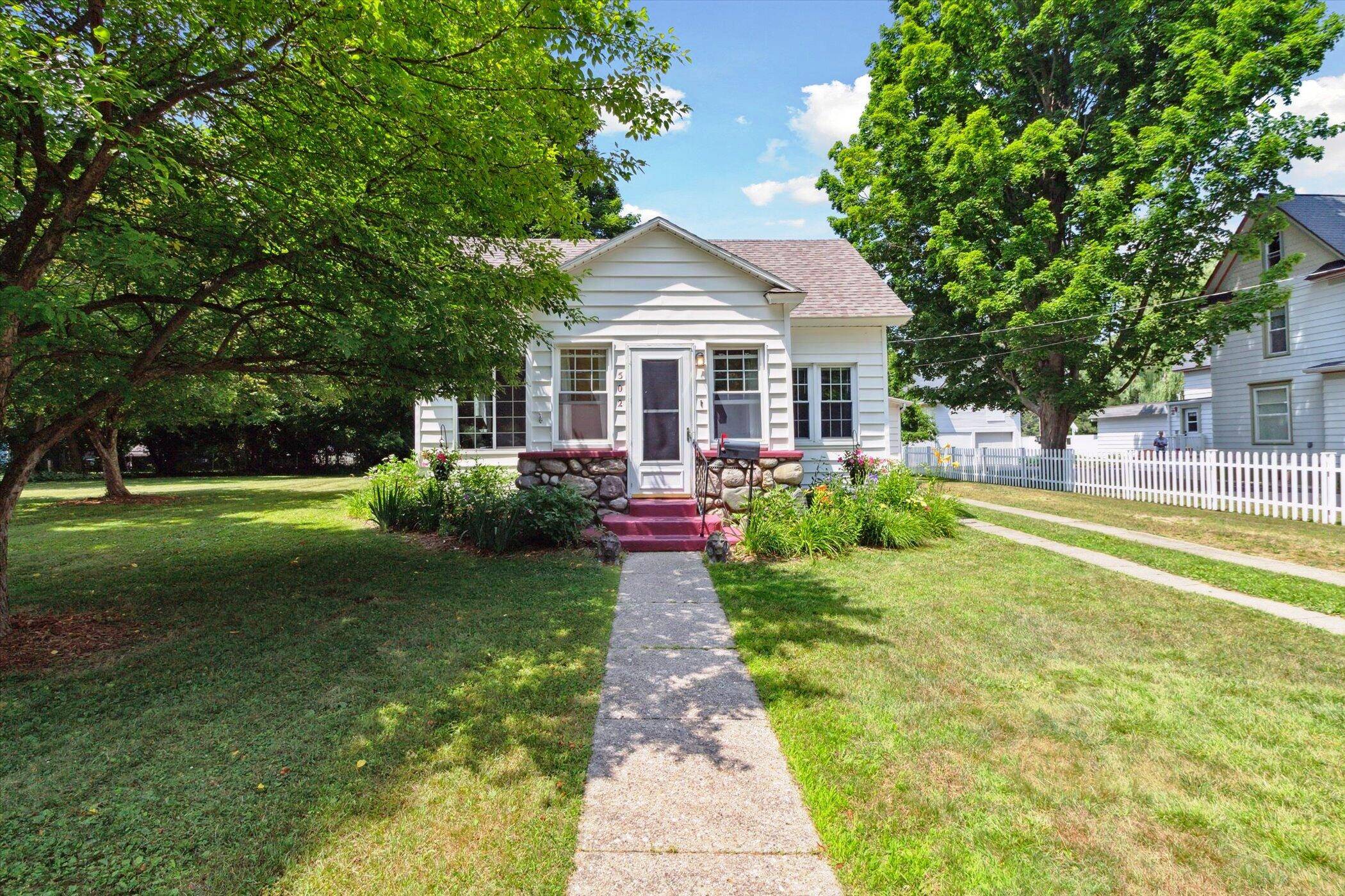 Big Rapids, MI 49307,502 Green Street