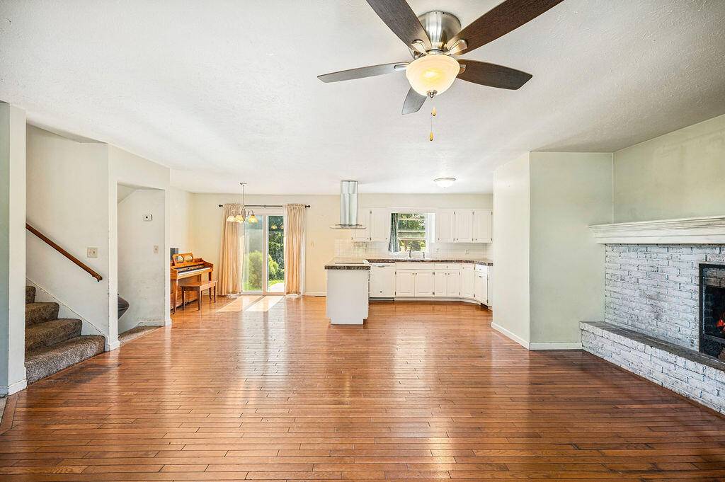 Berrien Center, MI 49102,10239 Painter School Road